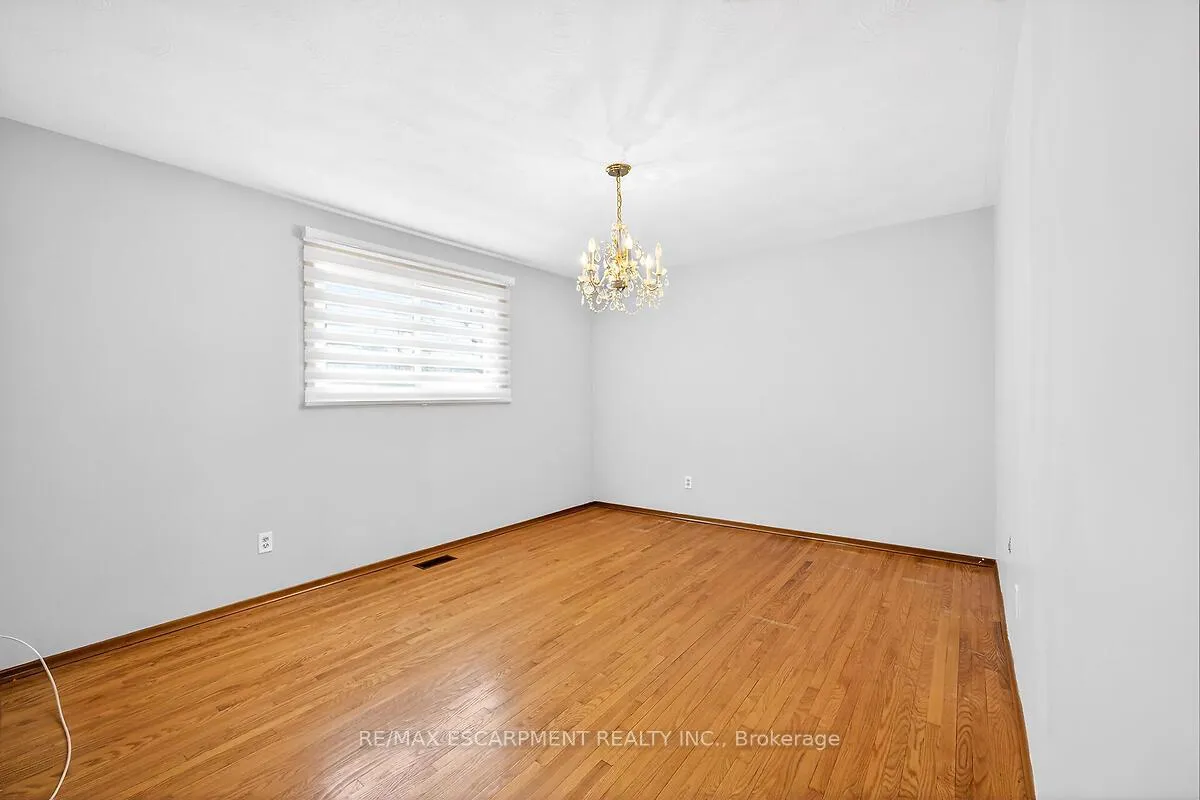 Photo 21 of 35 Rangeview Court, Hamilton, Quinndale — HOMEH