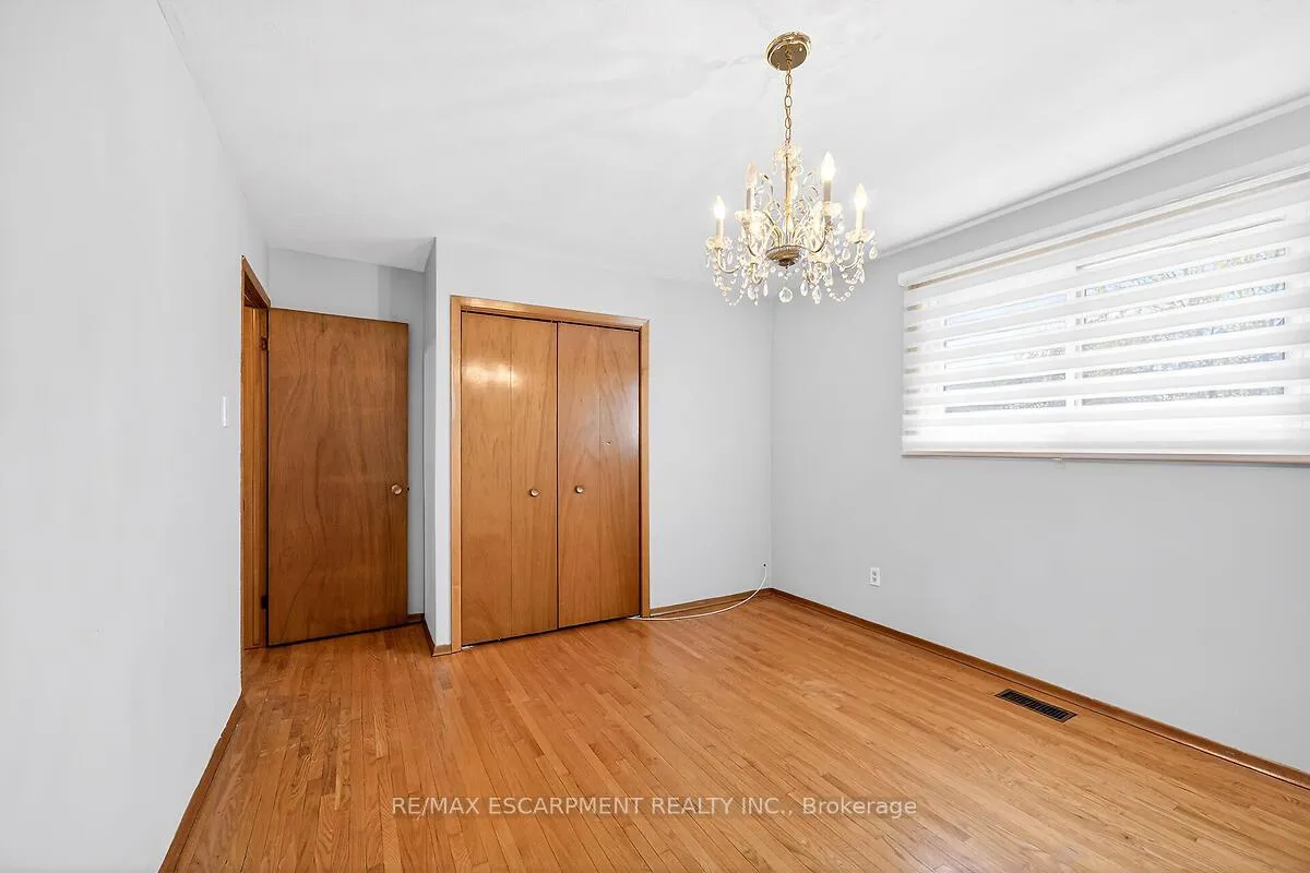 Photo 23 of 35 Rangeview Court, Hamilton, Quinndale — HOMEH