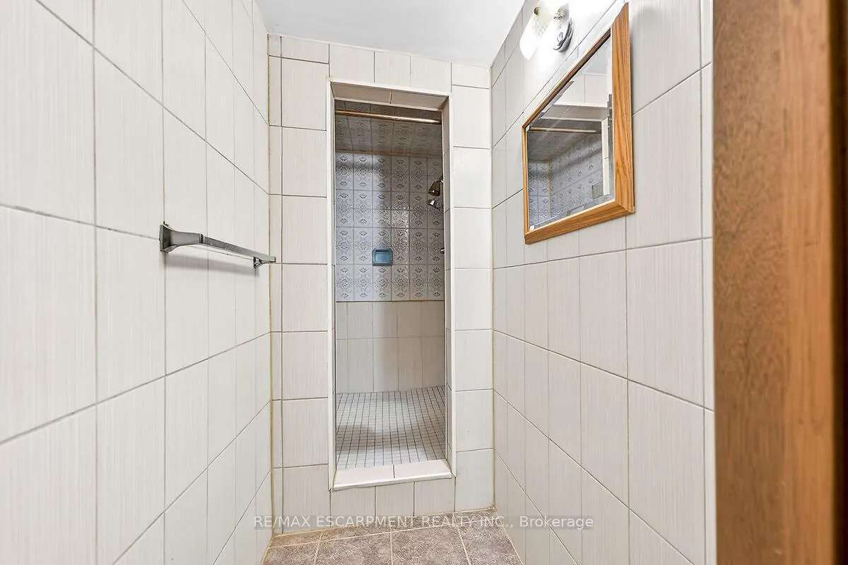 Photo 35 of 35 Rangeview Court, Hamilton, Quinndale — HOMEH
