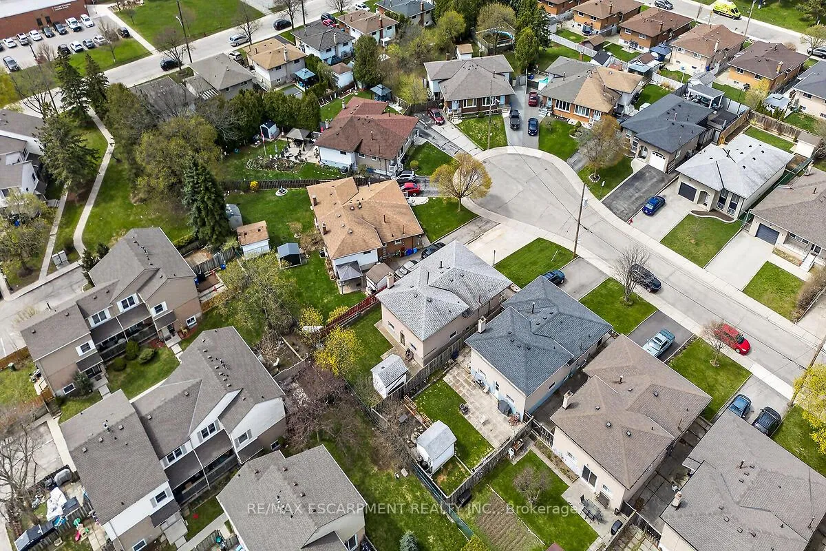 Photo 40 of 35 Rangeview Court, Hamilton, Quinndale — HOMEH