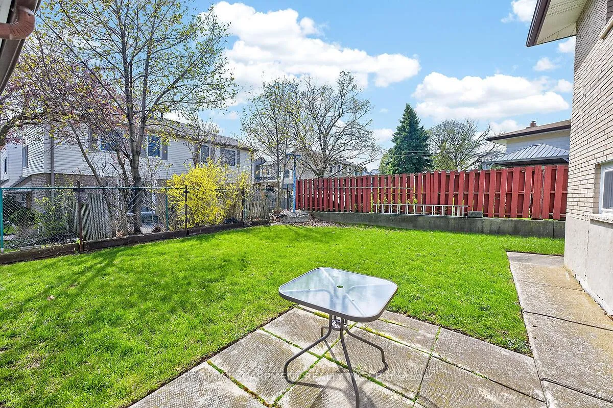Photo 44 of 35 Rangeview Court, Hamilton, Quinndale — HOMEH