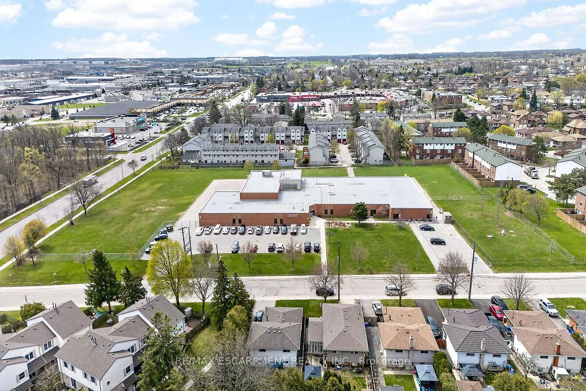 Photo 47 of 35 Rangeview Court, Hamilton, Quinndale — HOMEH