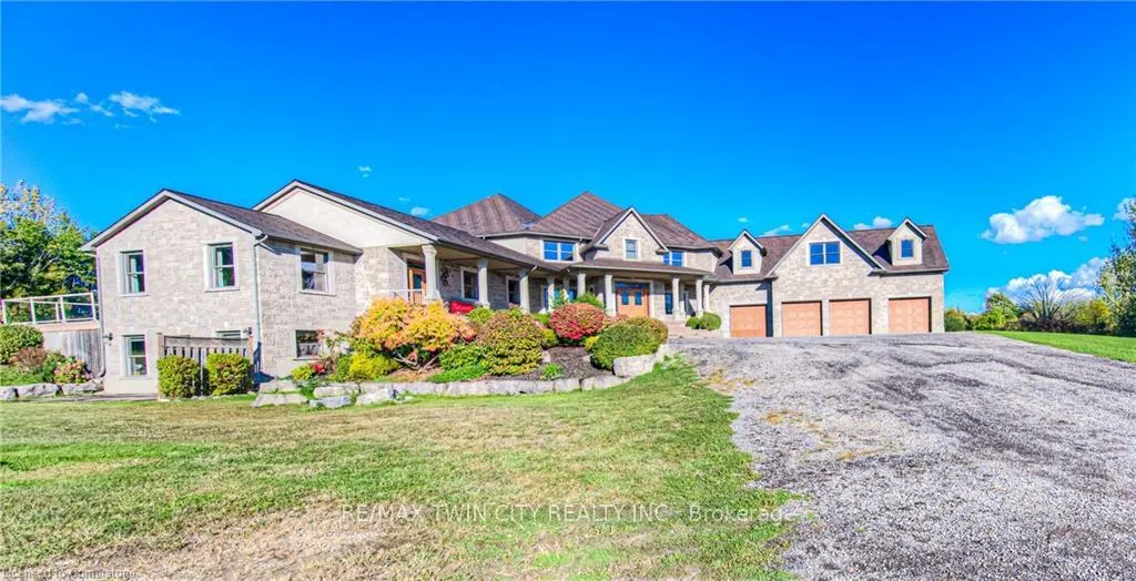 Front of 1098 Wurster Place S