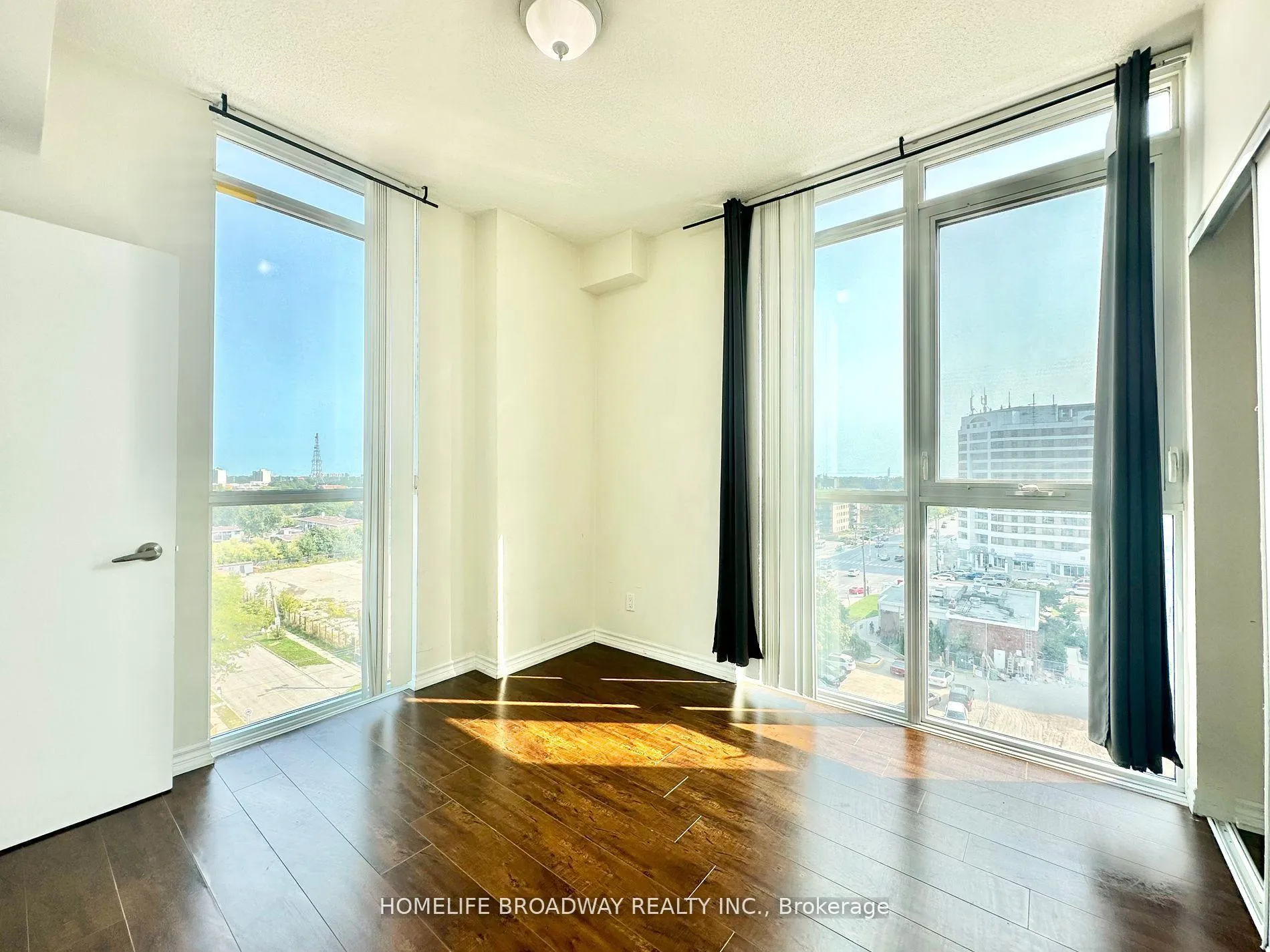 Photo 7 of Unit 912, 1328 Birchmount Road, Scarborough, Wexford-Maryvale — HOMEH