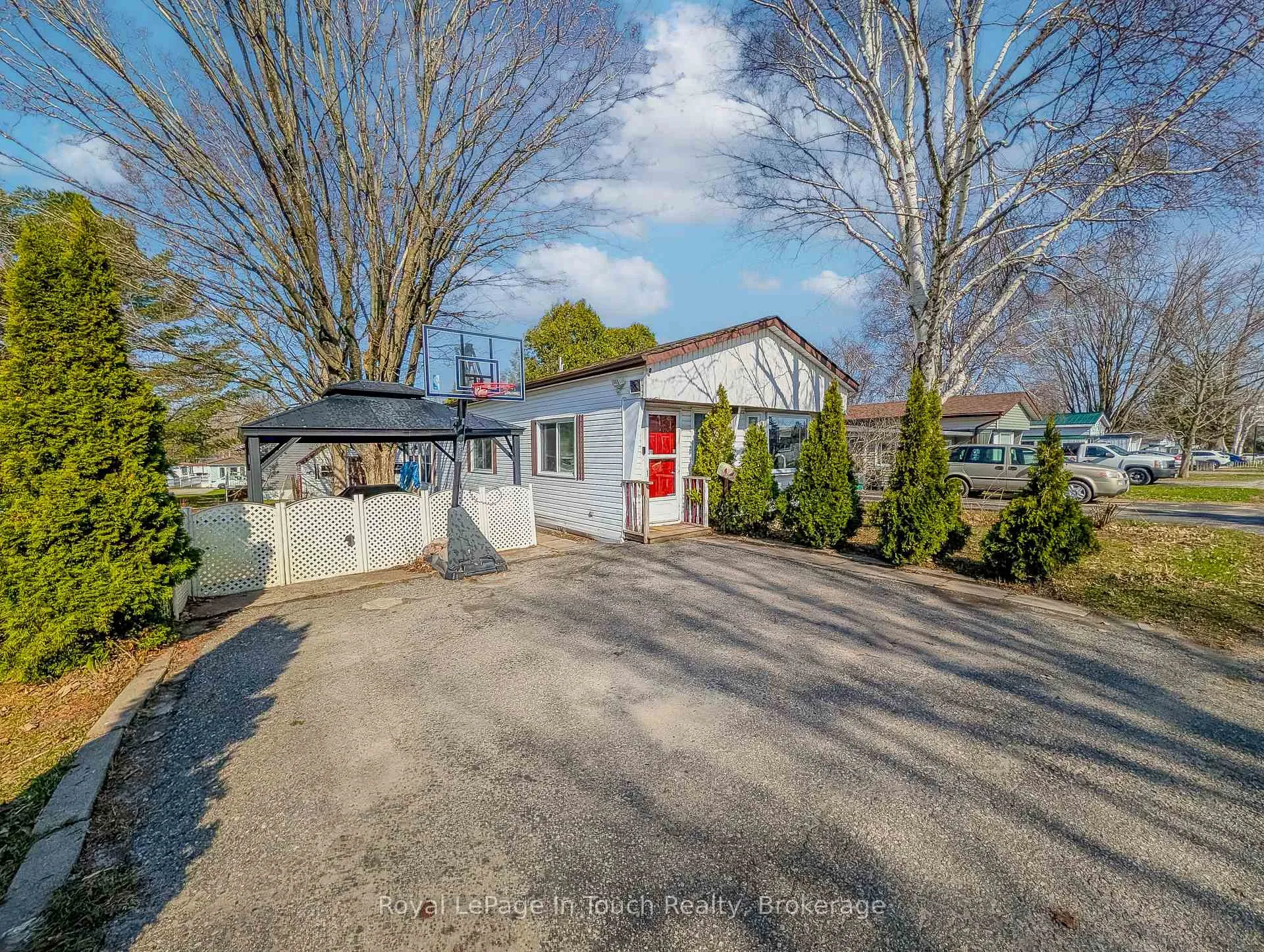 Photo 3 of 30 Berts Road, Midland — HOMEH