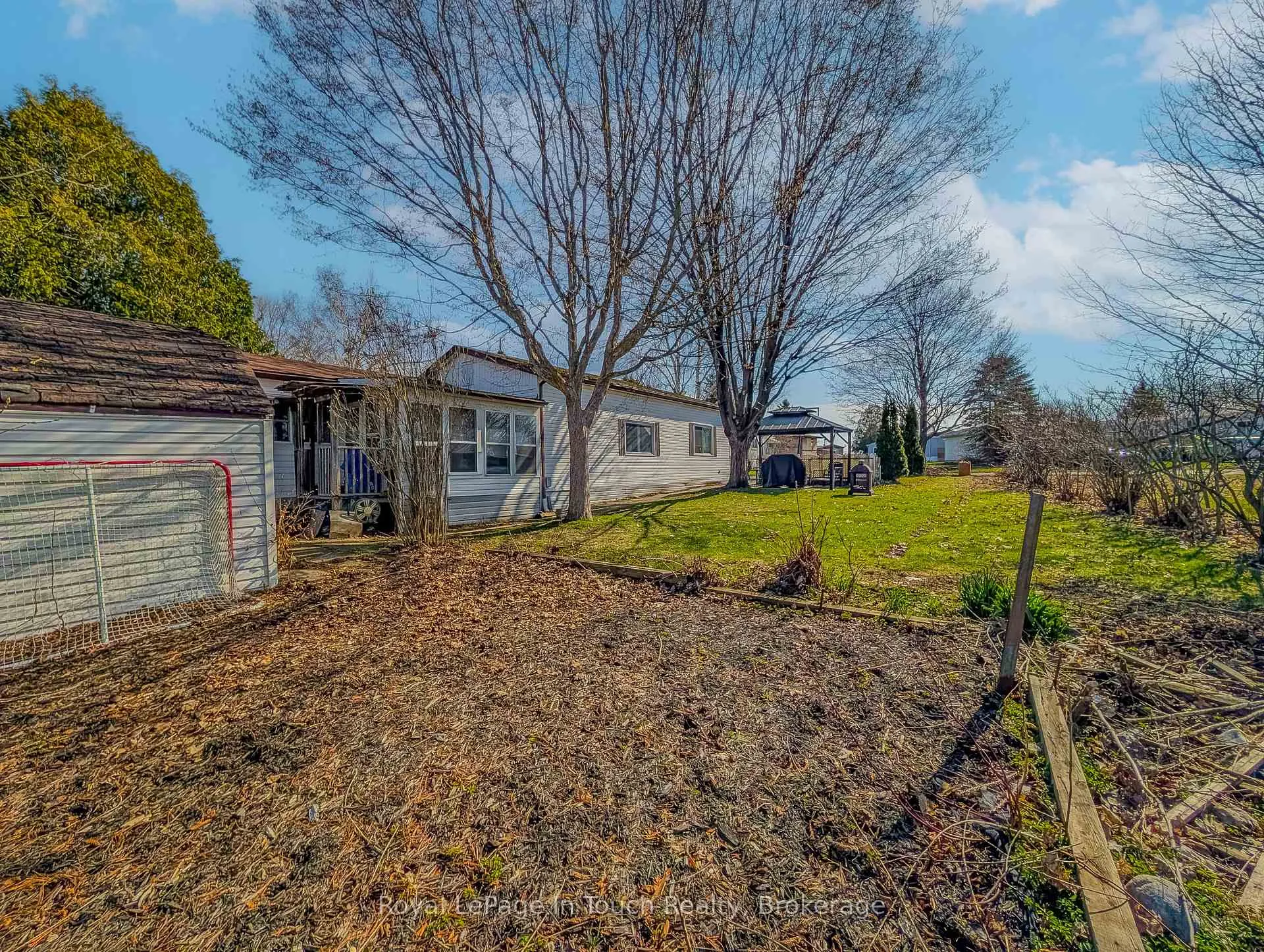 Photo 20 of 30 Berts Road, Midland — HOMEH