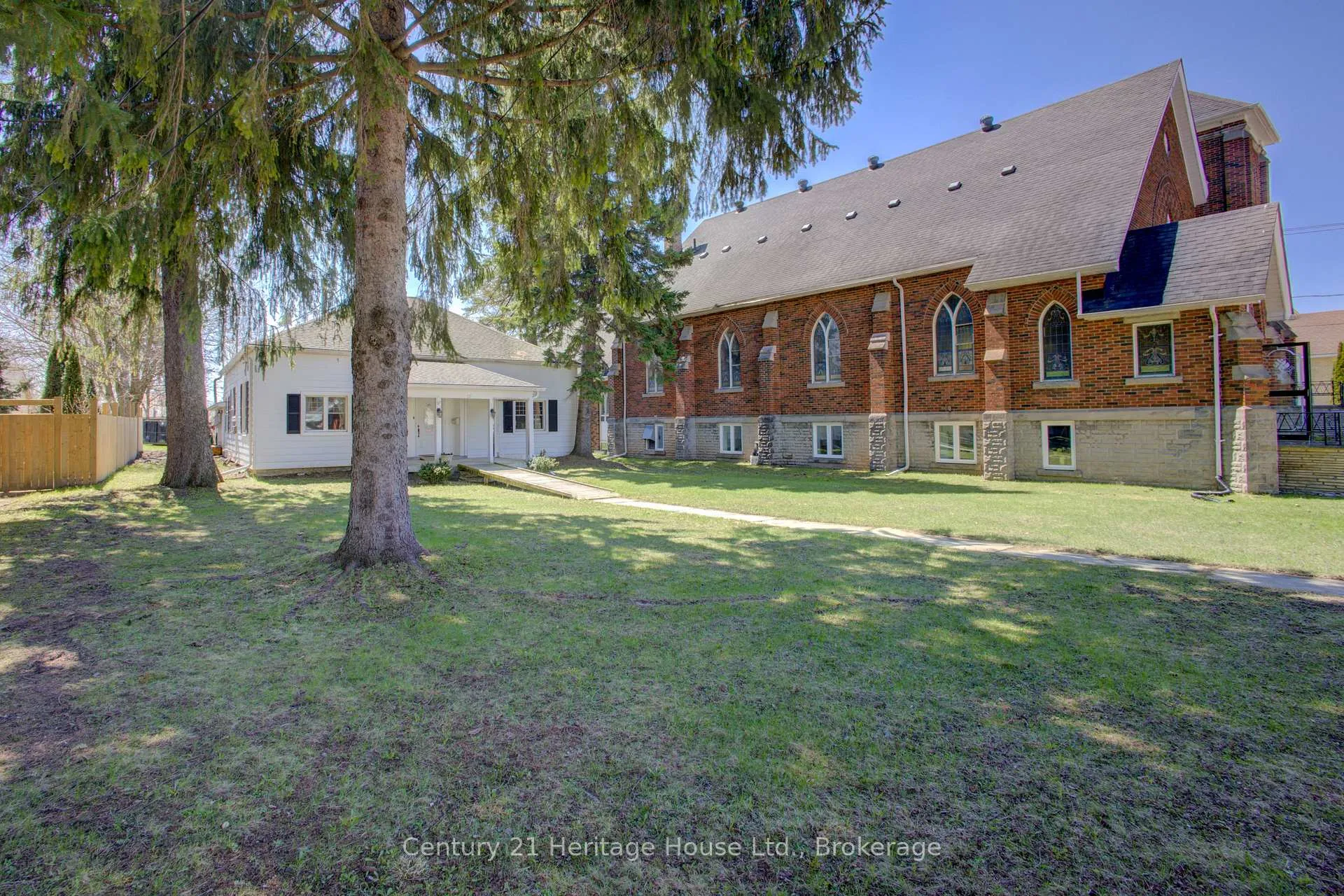 Photo 4 of 221 Lambton Street E, West Grey — HOMEH