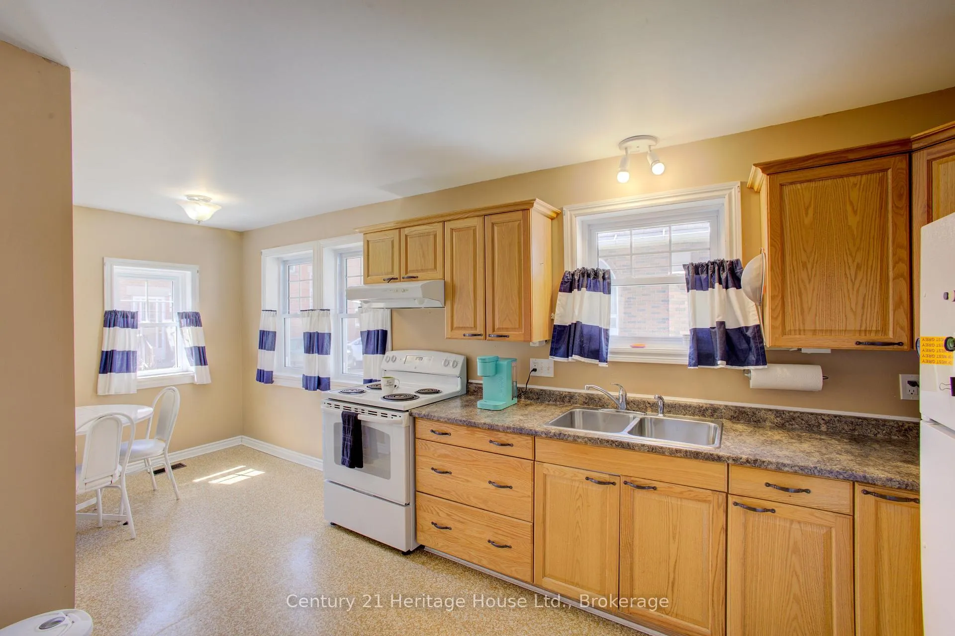 Photo 21 of 221 Lambton Street E, West Grey — HOMEH