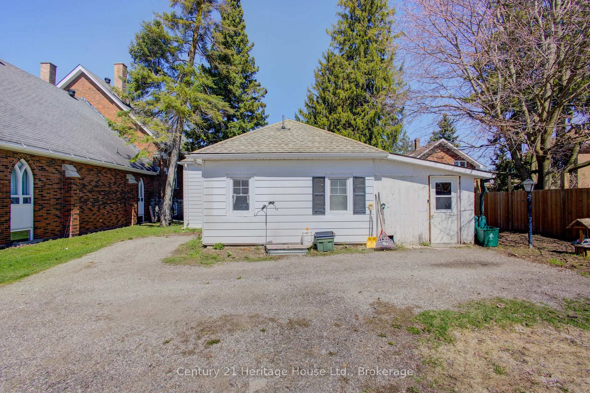 Photo 33 of 221 Lambton Street E, West Grey — HOMEH