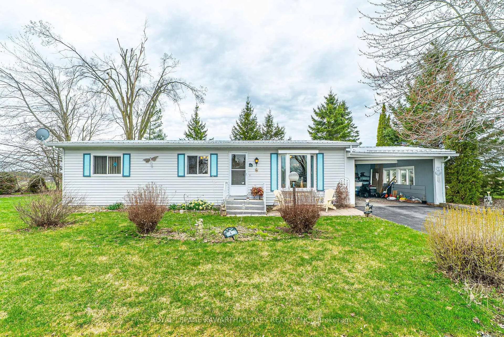 Photo 1 of 4 Vista Drive, Kawartha Lakes, Fenelon — HOMEH