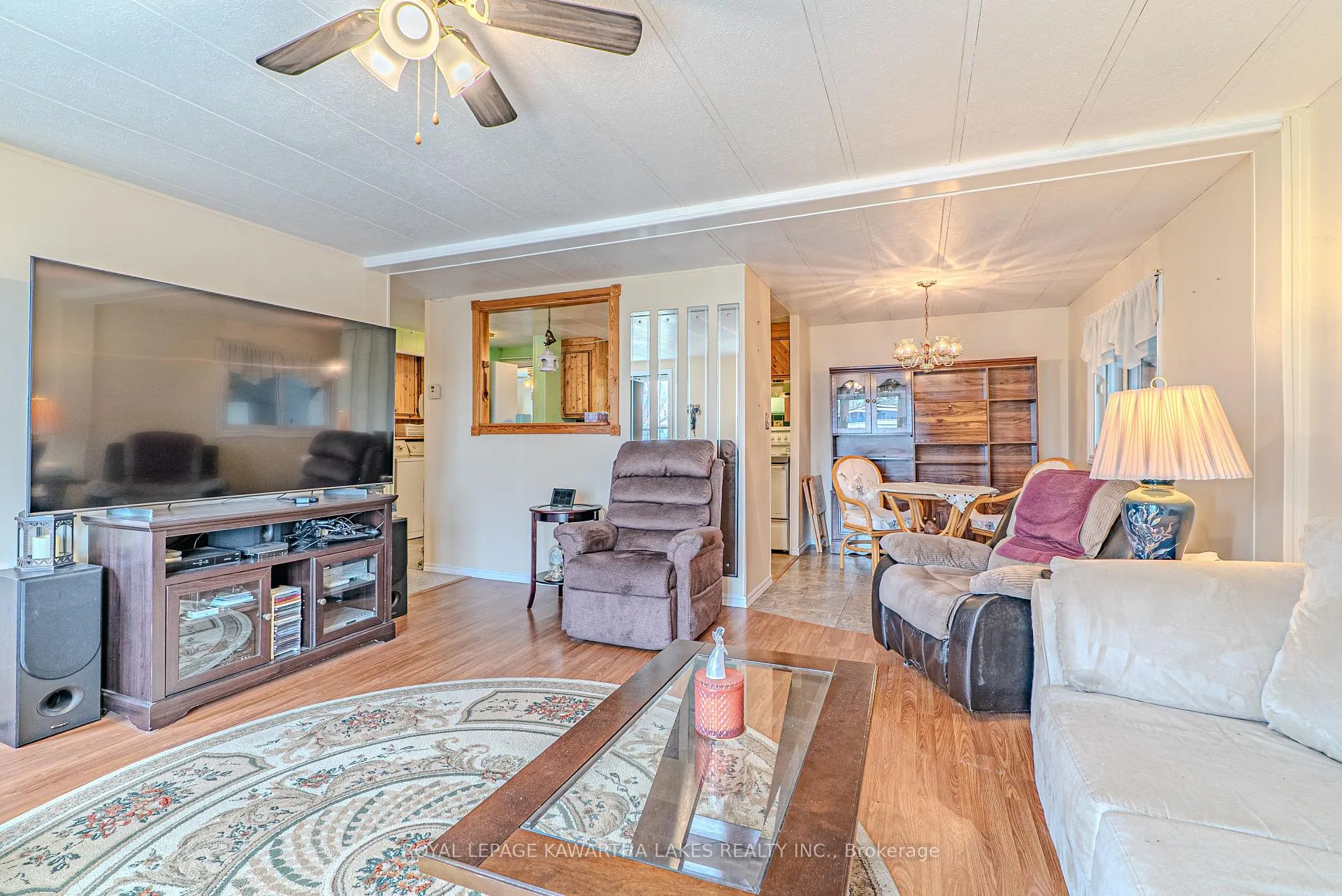 Photo 18 of 4 Vista Drive, Kawartha Lakes, Fenelon — HOMEH