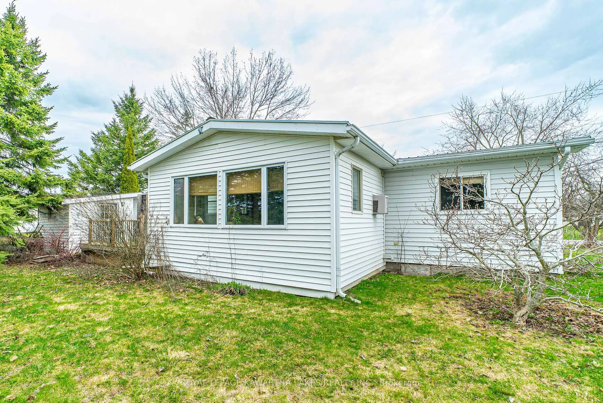 Photo 28 of 4 Vista Drive, Kawartha Lakes, Fenelon — HOMEH