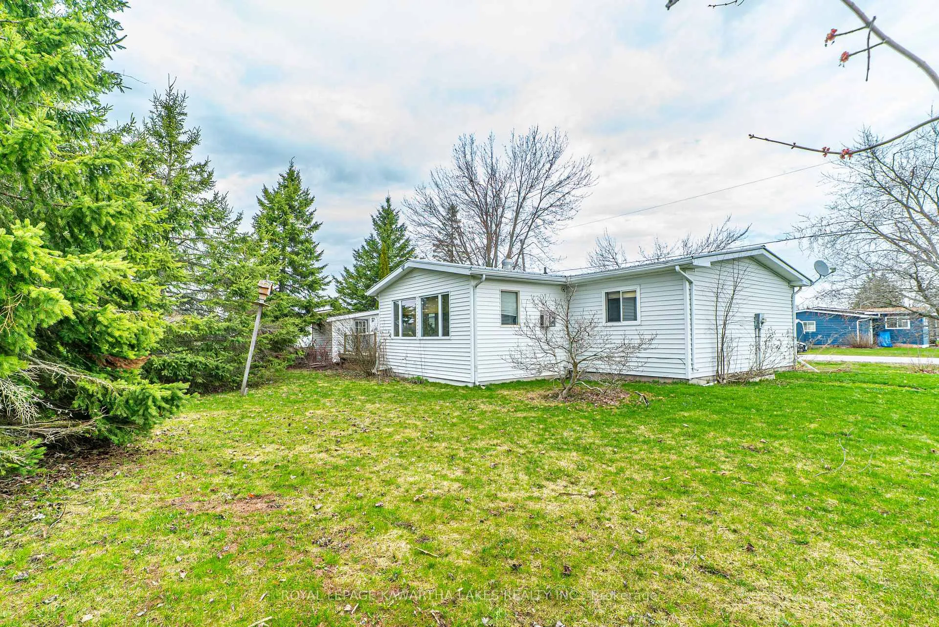 Photo 30 of 4 Vista Drive, Kawartha Lakes, Fenelon — HOMEH