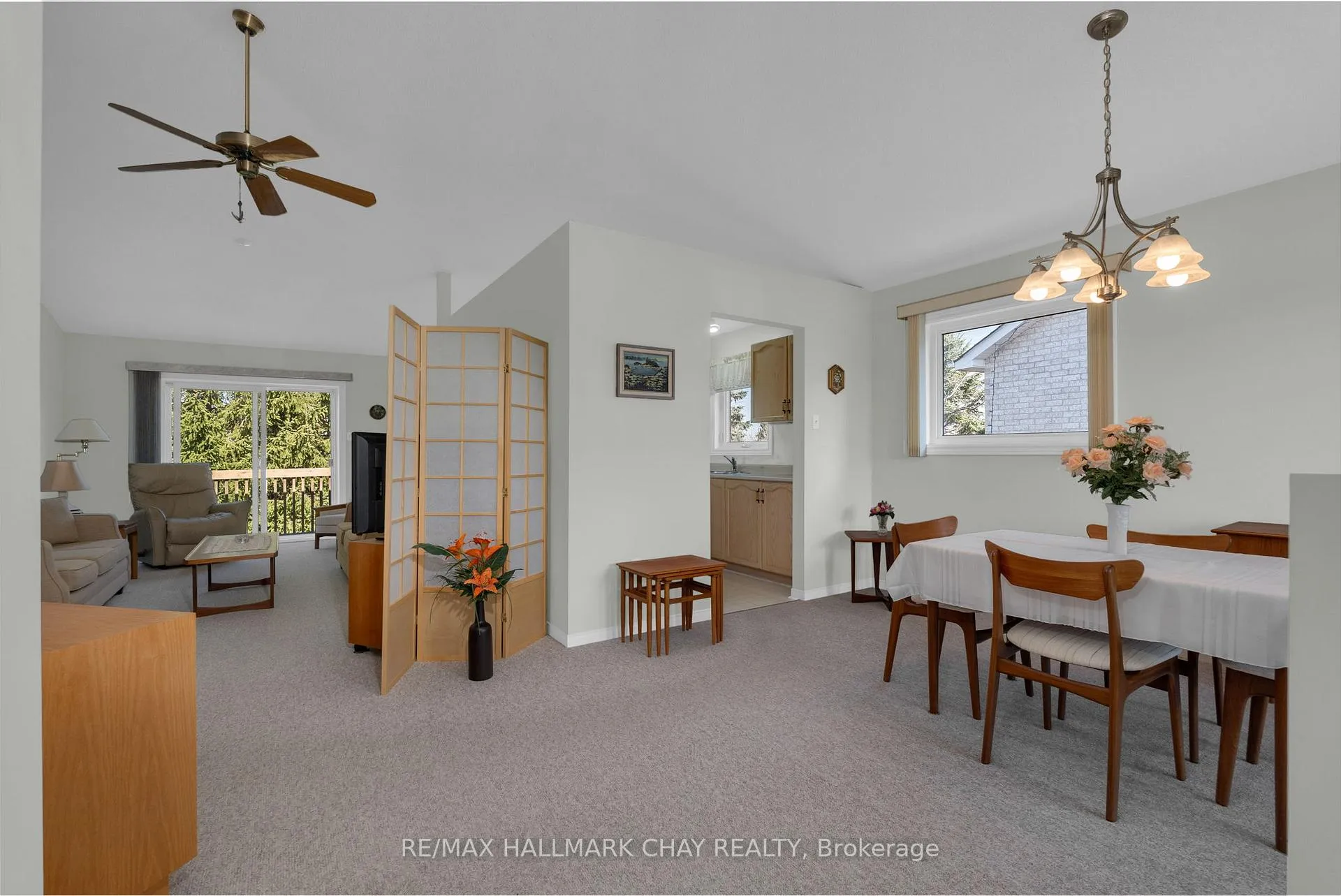 Photo 5 of 42 Webb Street, Barrie, Painswick North — HOMEH