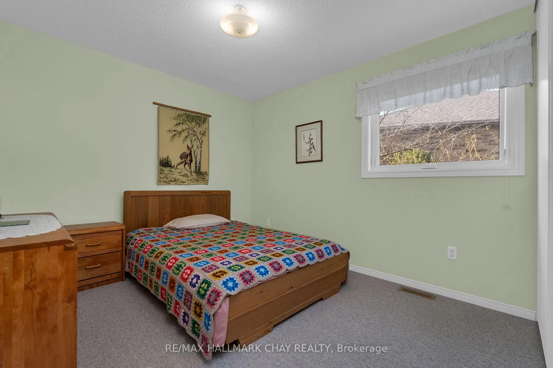 Photo 17 of 42 Webb Street, Barrie, Painswick North — HOMEH