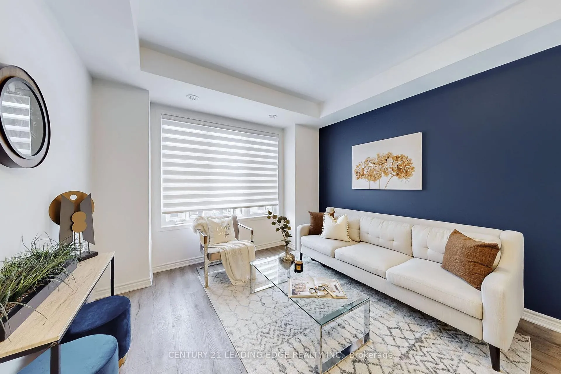 Photo 3 of 161 Keppel Circle, Brampton, Northwest Brampton — HOMEH