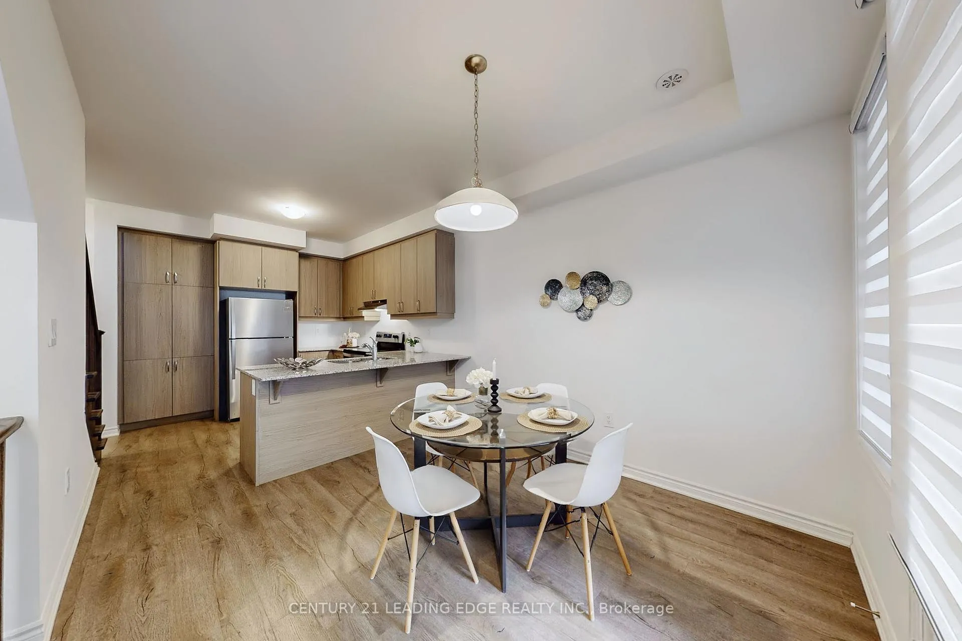 Photo 10 of 161 Keppel Circle, Brampton, Northwest Brampton — HOMEH