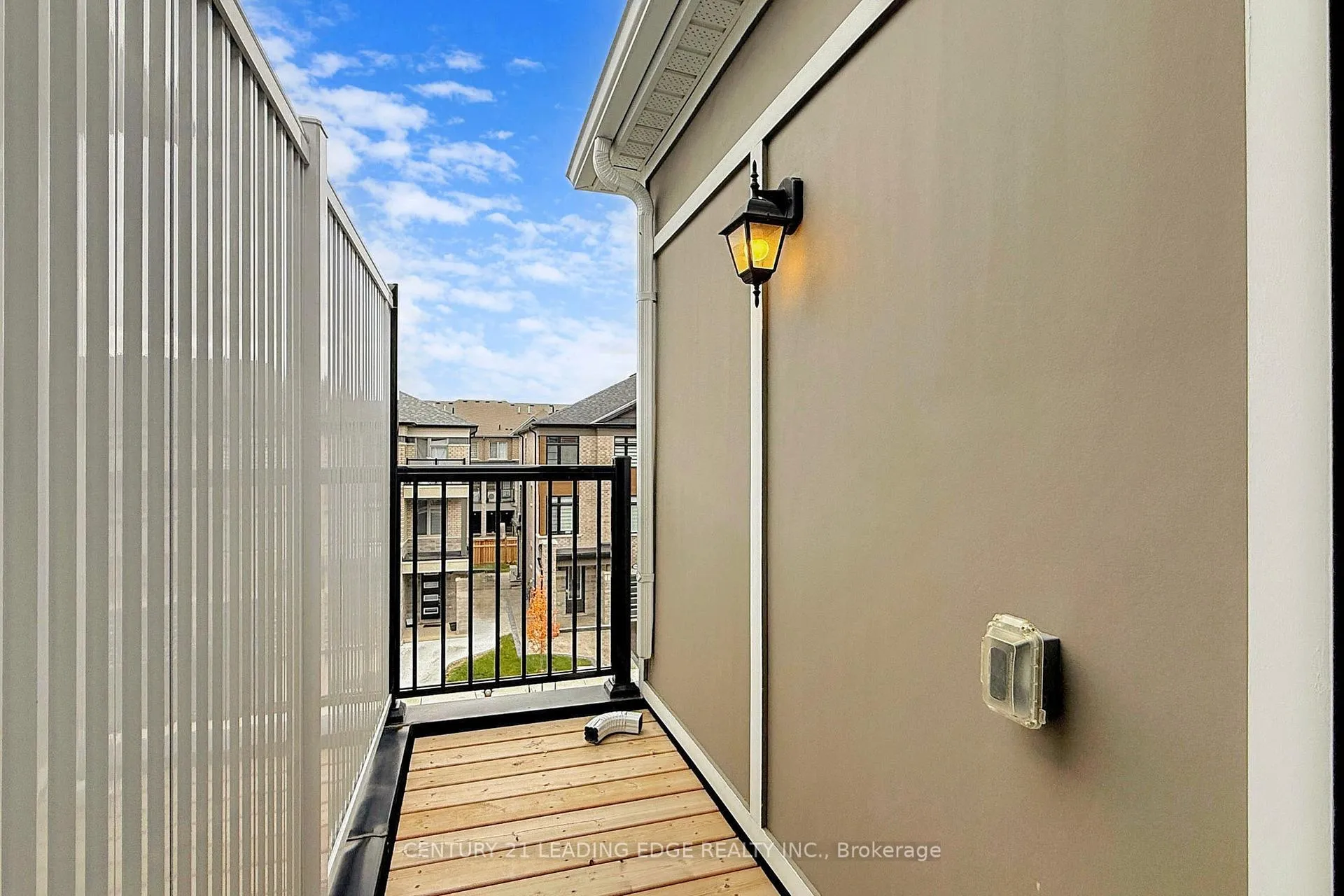 Photo 34 of 161 Keppel Circle, Brampton, Northwest Brampton — HOMEH