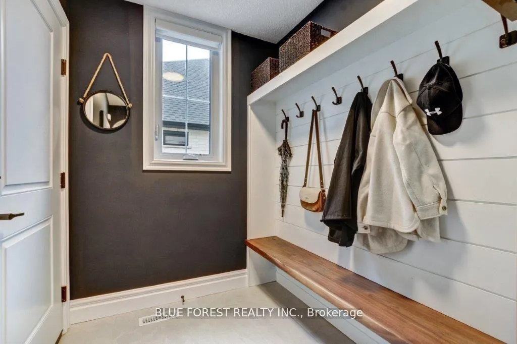 Photo 20 of 192 Foxborough Place, Thames Centre, Thorndale — HOMEH
