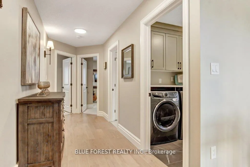 Photo 21 of 192 Foxborough Place, Thames Centre, Thorndale — HOMEH