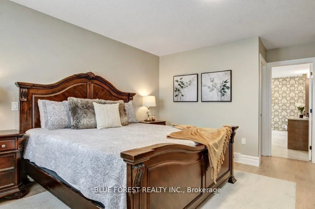 Photo 24 of 192 Foxborough Place, Thames Centre, Thorndale — HOMEH