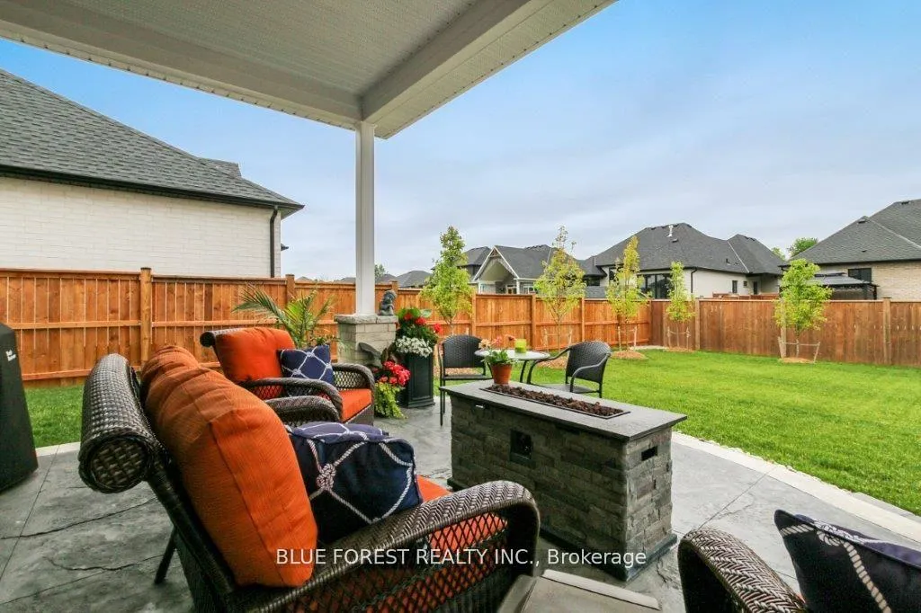 Photo 33 of 192 Foxborough Place, Thames Centre, Thorndale — HOMEH