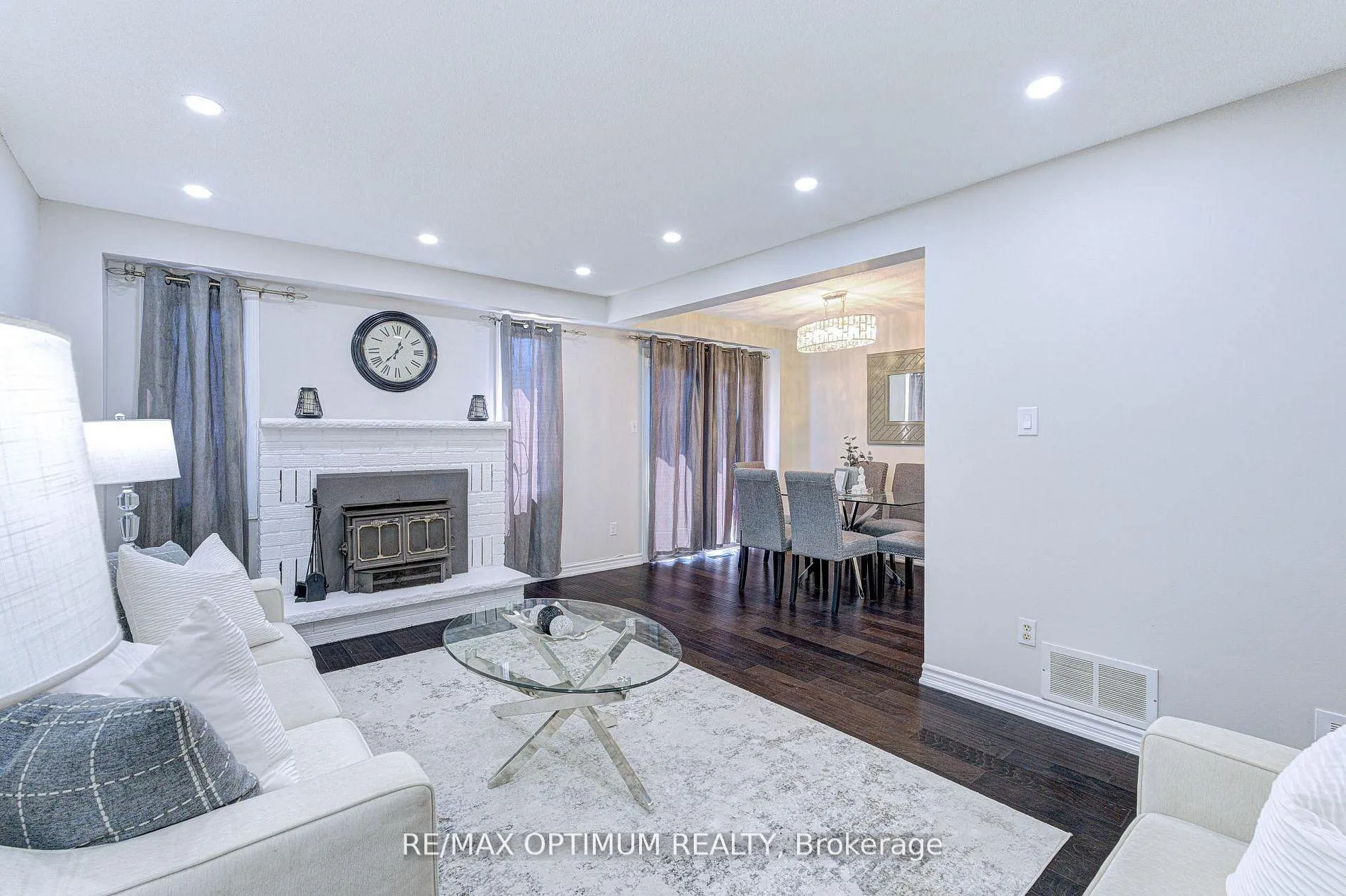 Photo 11 of 15 Rosebud Avenue, Brampton, Brampton West — HOMEH