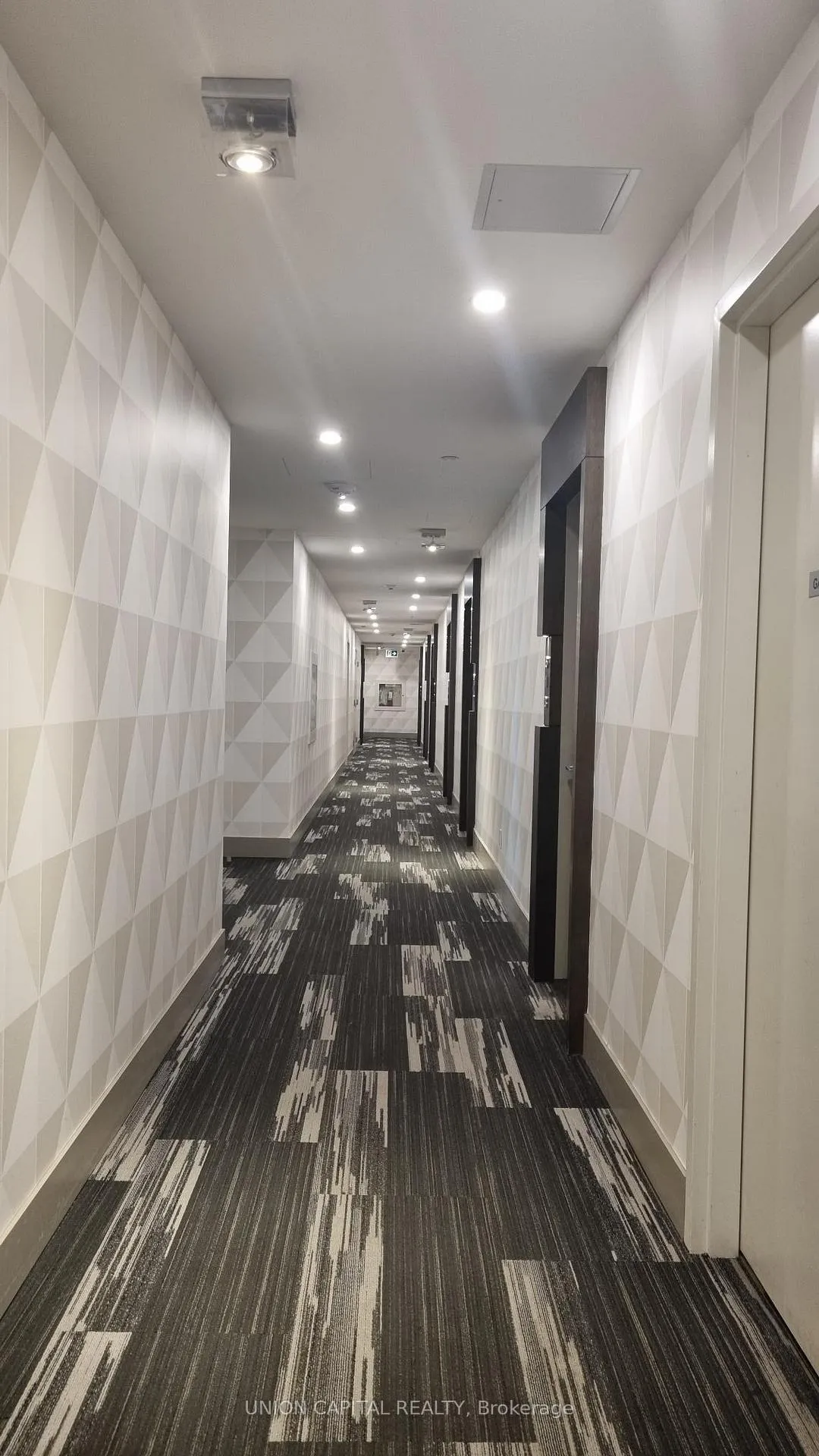 Photo 7 of Unit 609, 180 Enterprise Boulevard, Markham, Unionville — HOMEH