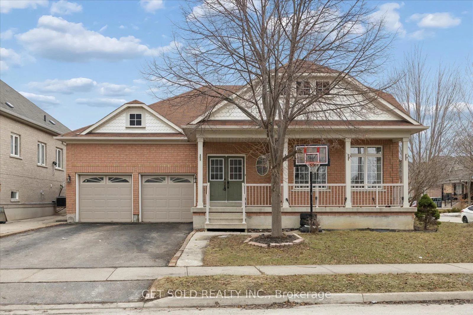 Photo 1 of 16 Deerchase Road, Brampton, Bram East — HOMEH