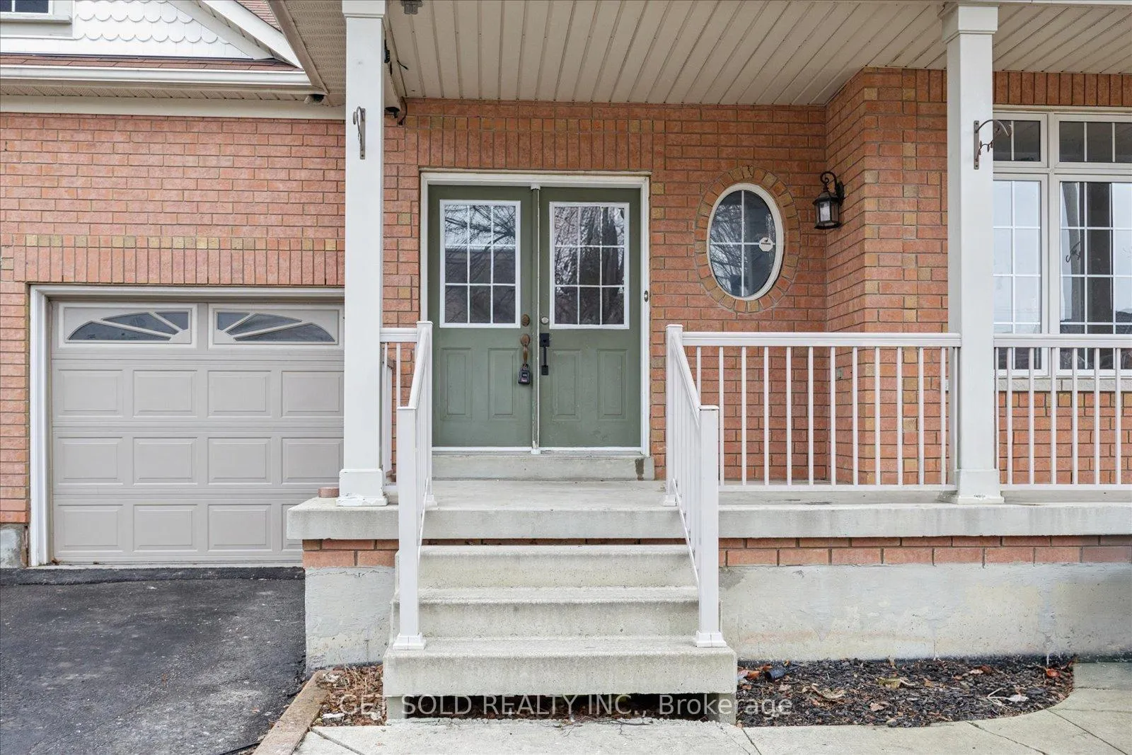 Photo 6 of 16 Deerchase Road, Brampton, Bram East — HOMEH