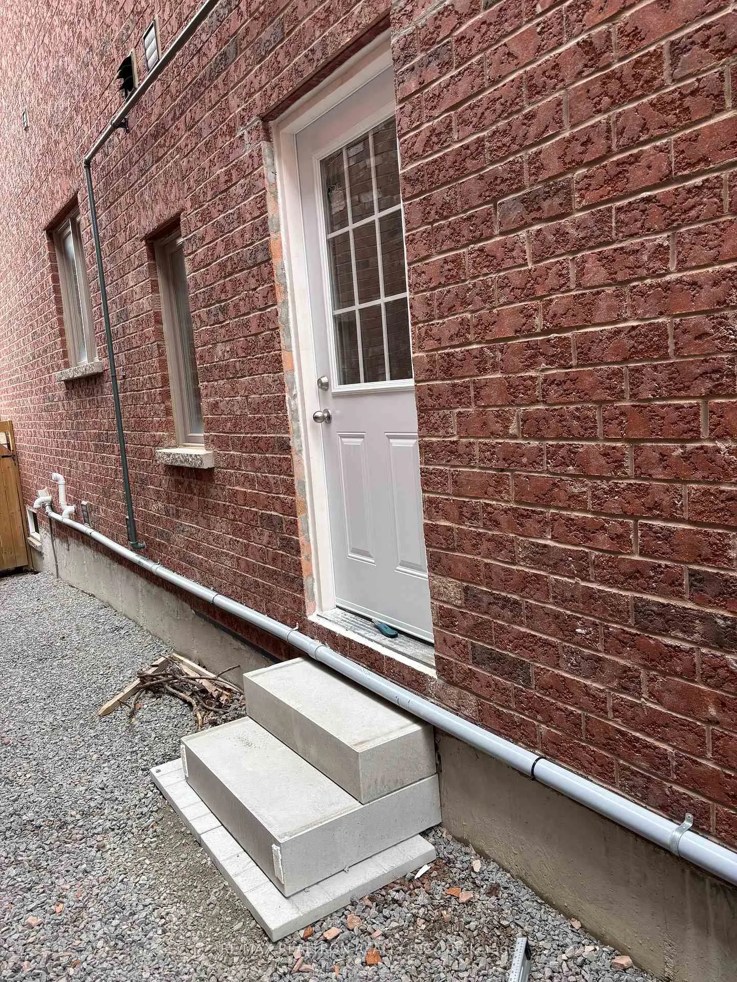 Photo 10 of Unit Basement, 31 Beaverdams Drive, Whitby, Rural Whitby — HOMEH