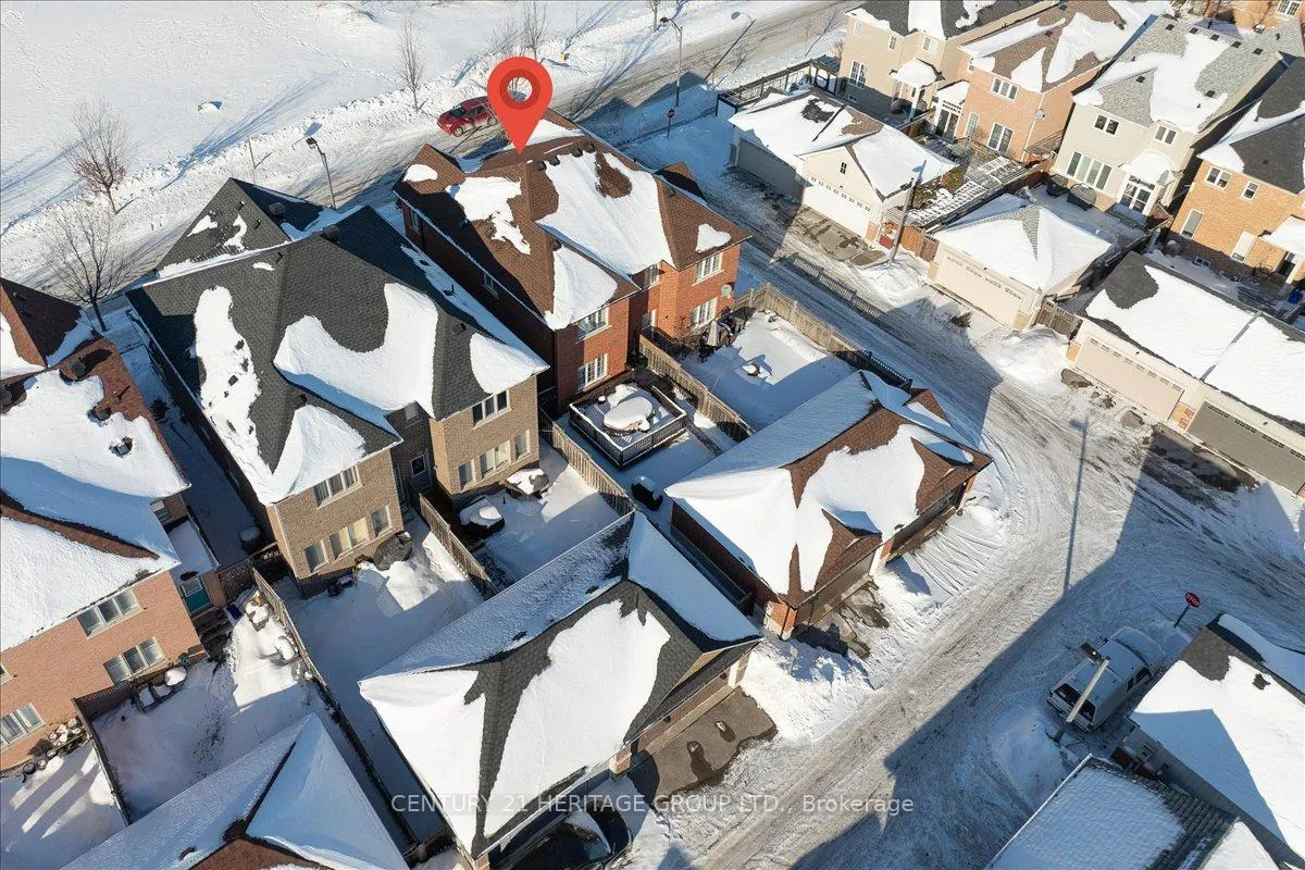 Photo 4 of 31 Kalvinster Drive, Markham, Cornell — HOMEH
