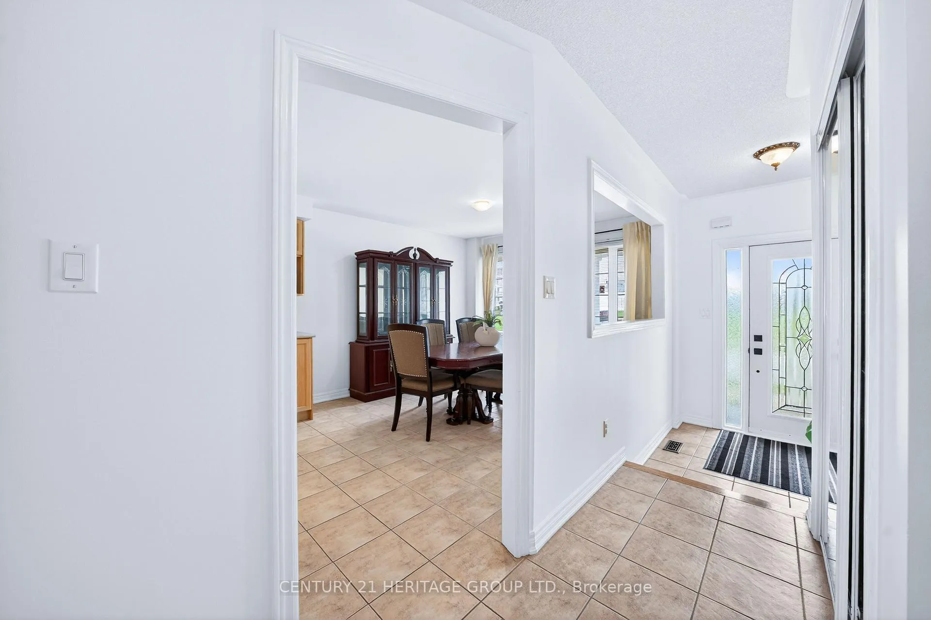 Photo 7 of 31 Kalvinster Drive, Markham, Cornell — HOMEH