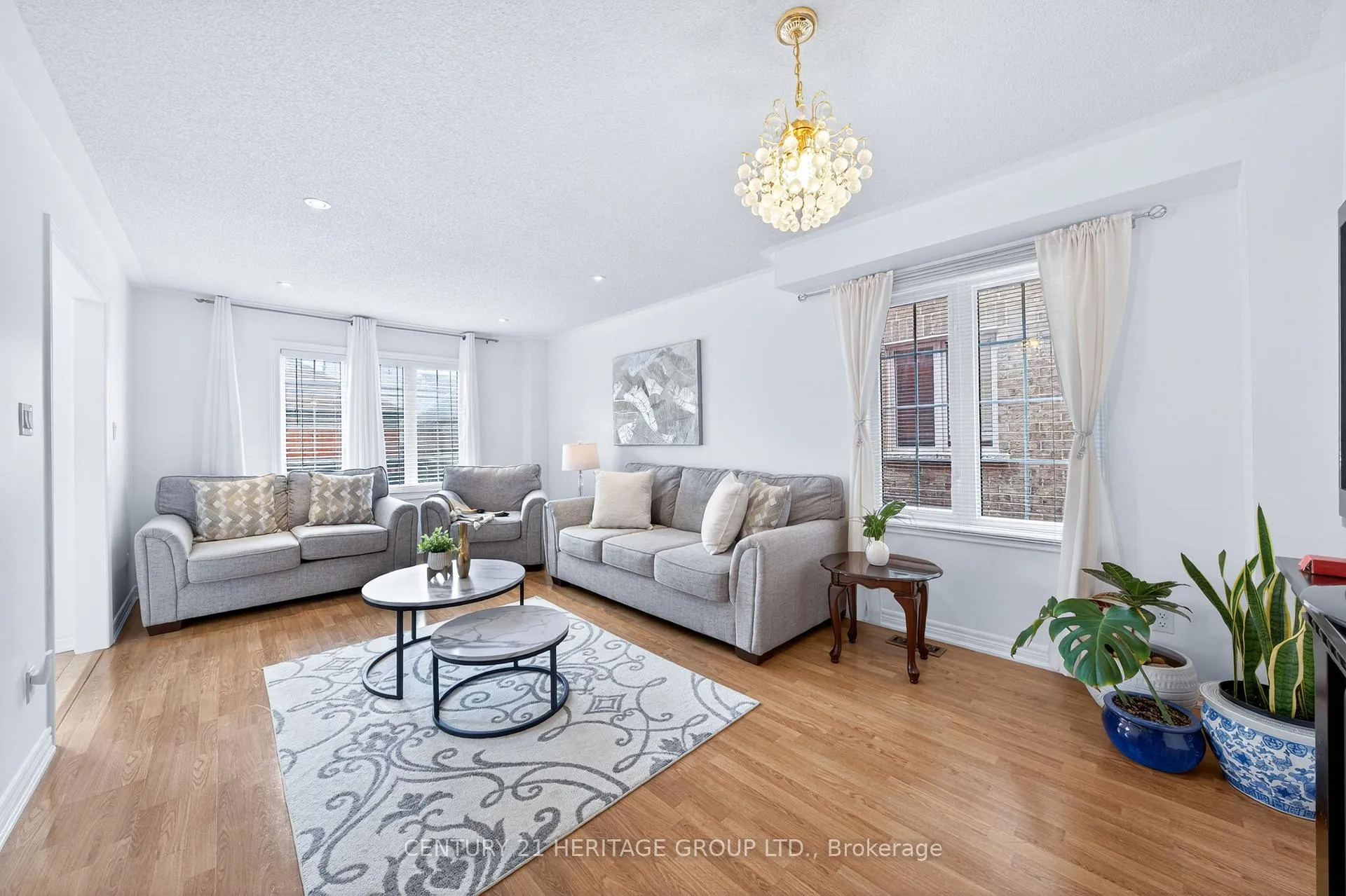 Photo 14 of 31 Kalvinster Drive, Markham, Cornell — HOMEH