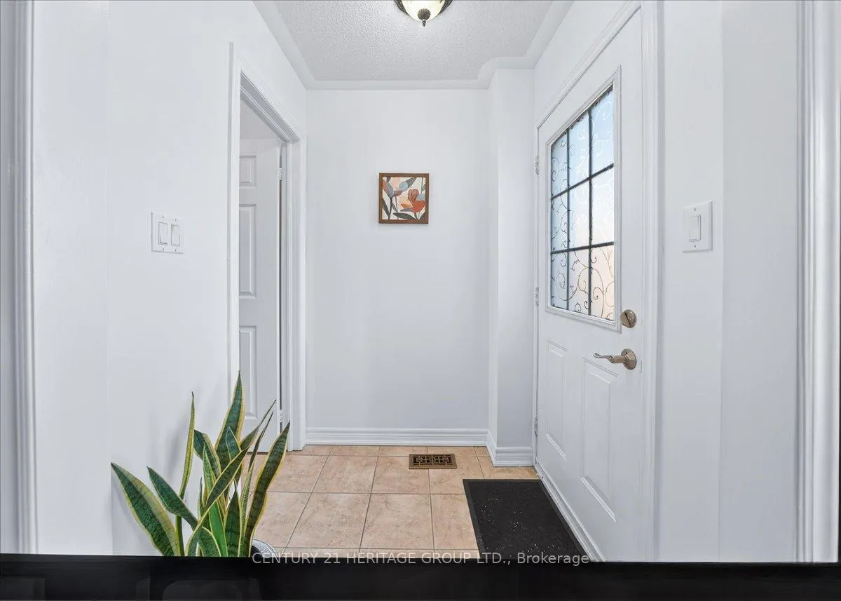 Photo 19 of 31 Kalvinster Drive, Markham, Cornell — HOMEH