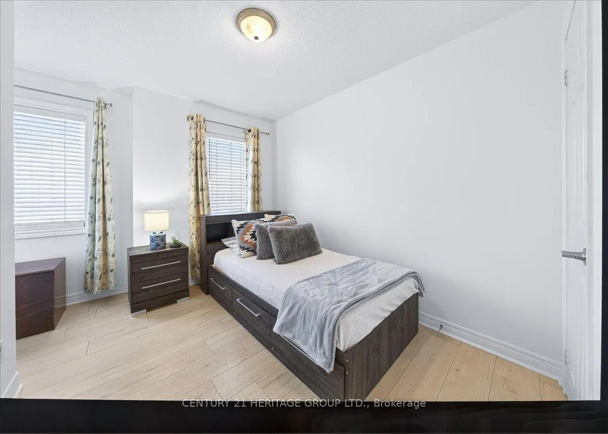 Photo 31 of 31 Kalvinster Drive, Markham, Cornell — HOMEH