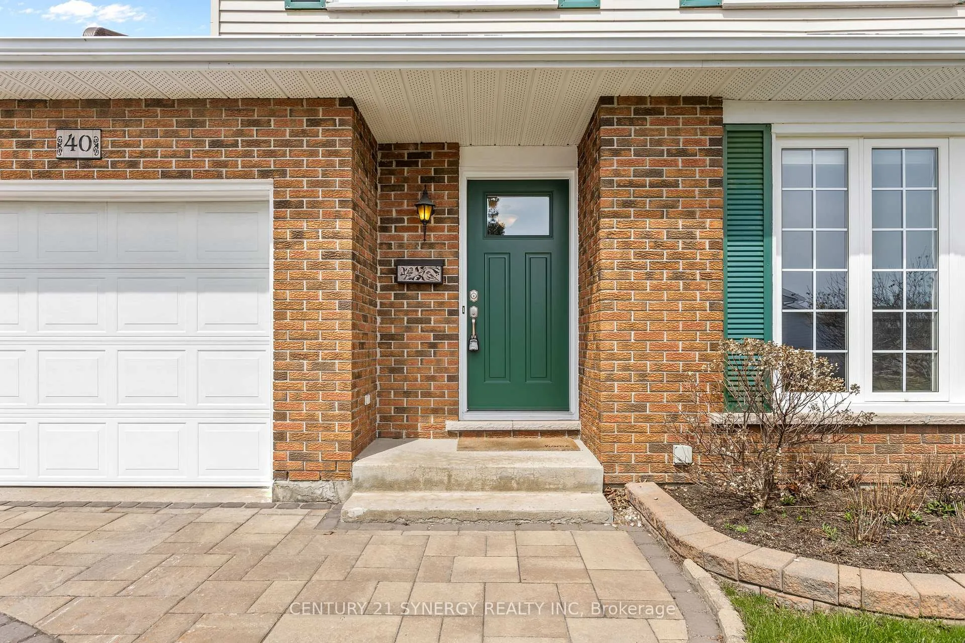 Photo 4 of 40 Brockington Crescent, Ottawa, Tanglewood — HOMEH