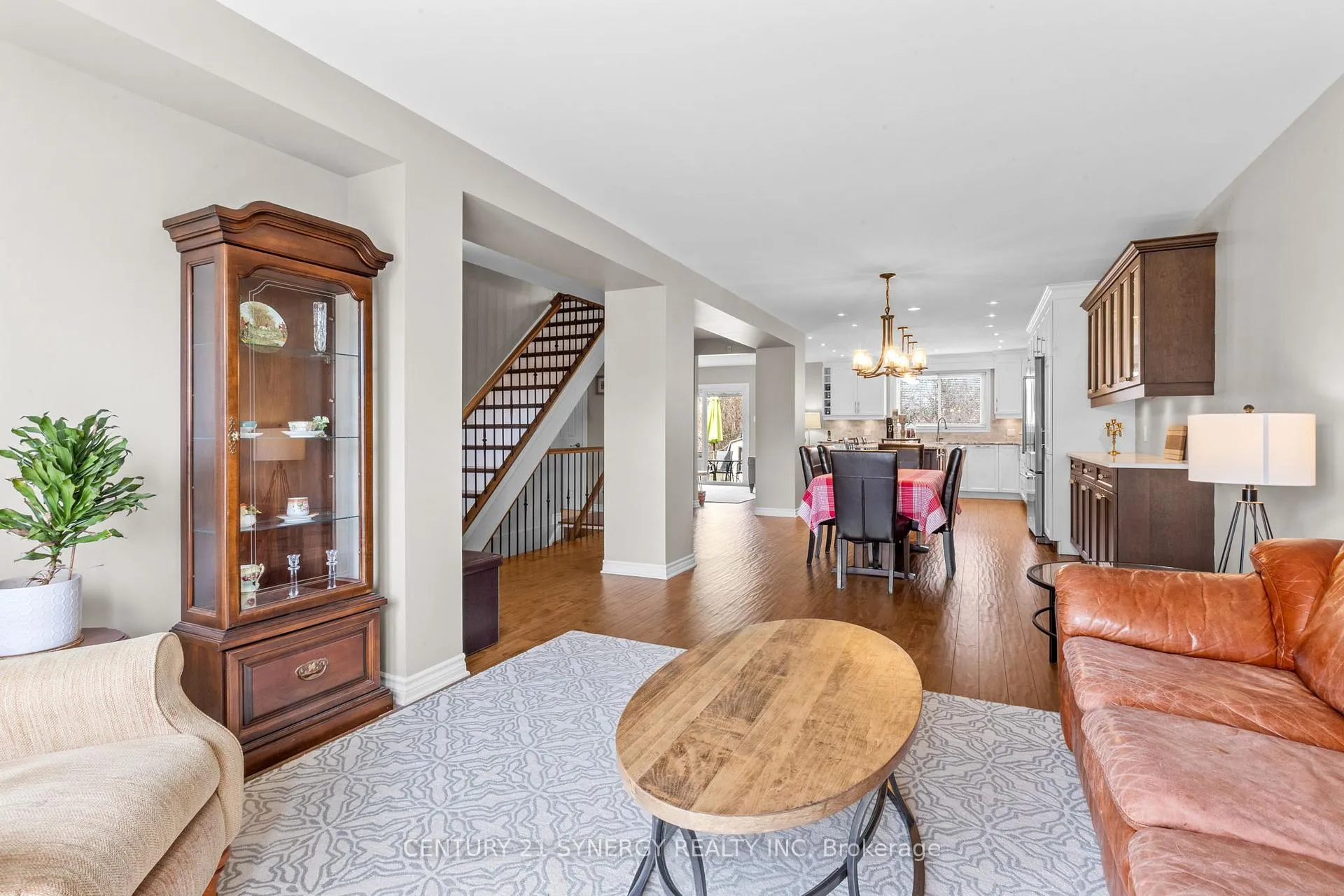 Photo 8 of 40 Brockington Crescent, Ottawa, Tanglewood — HOMEH