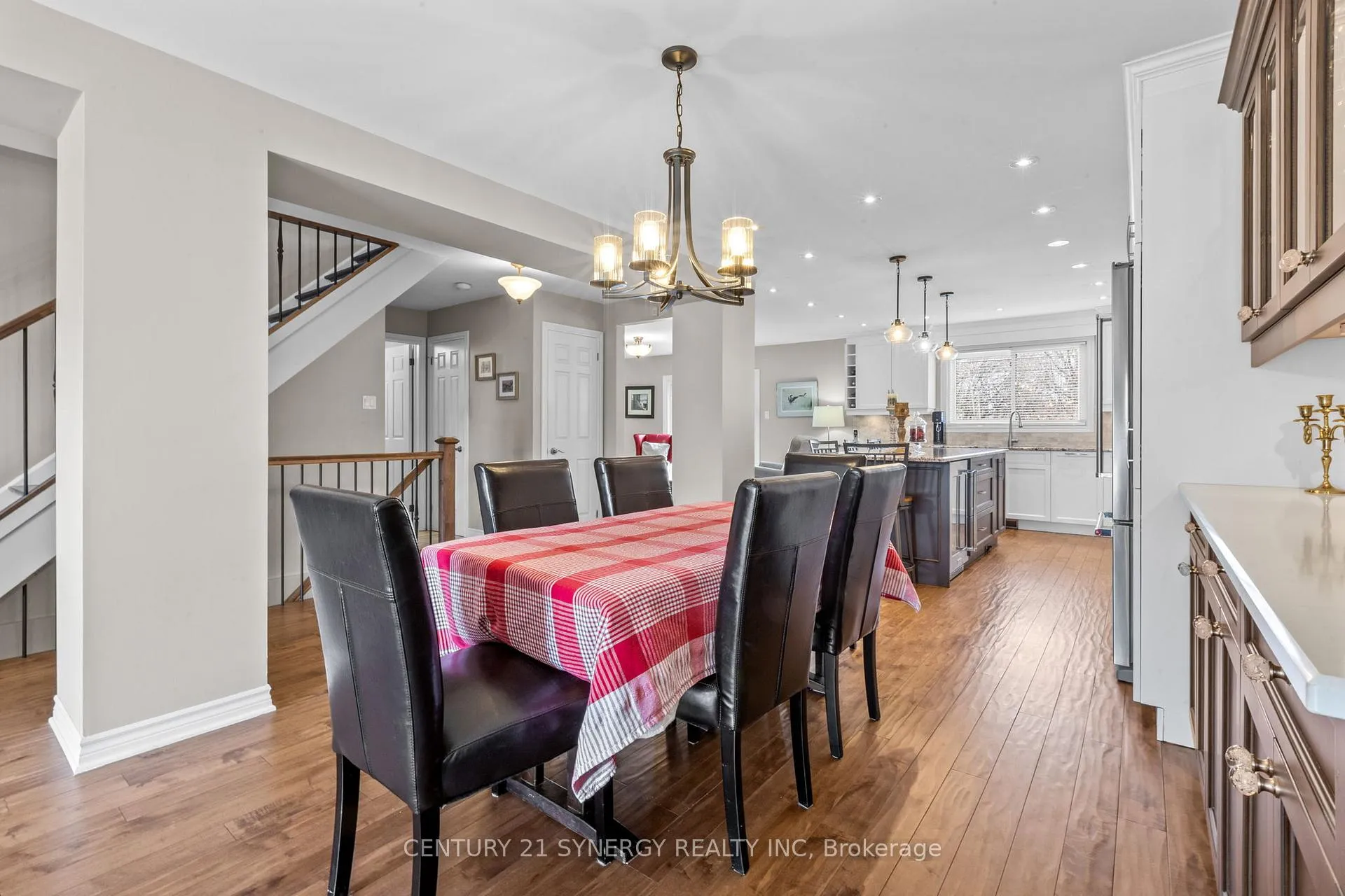 Photo 9 of 40 Brockington Crescent, Ottawa, Tanglewood — HOMEH