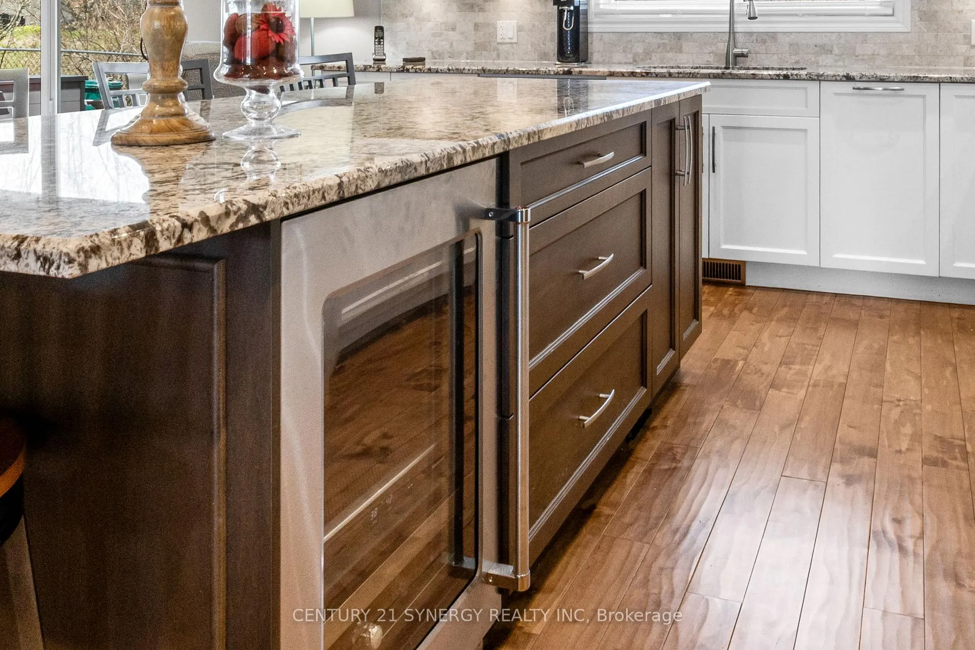 Photo 16 of 40 Brockington Crescent, Ottawa, Tanglewood — HOMEH