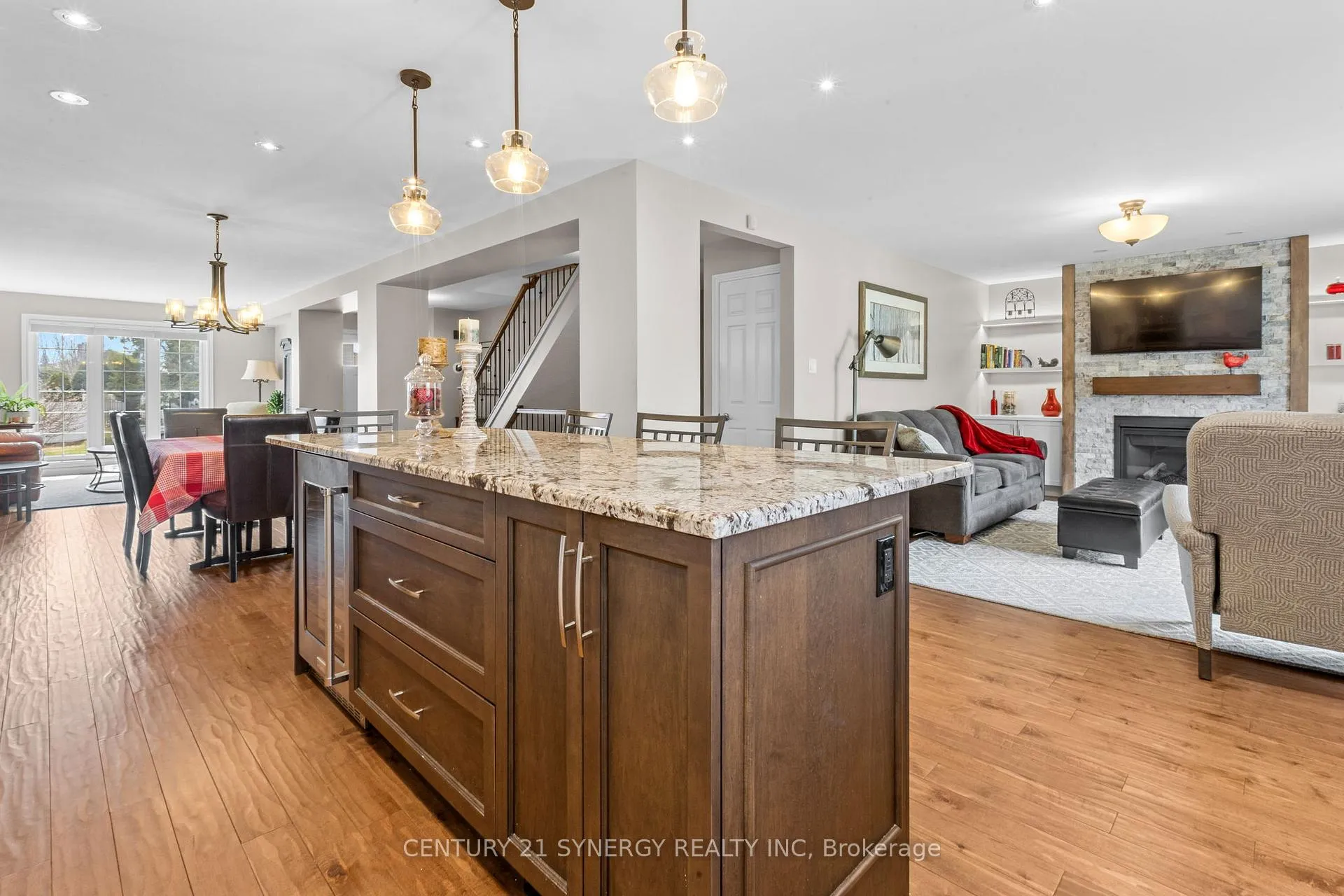 Photo 17 of 40 Brockington Crescent, Ottawa, Tanglewood — HOMEH