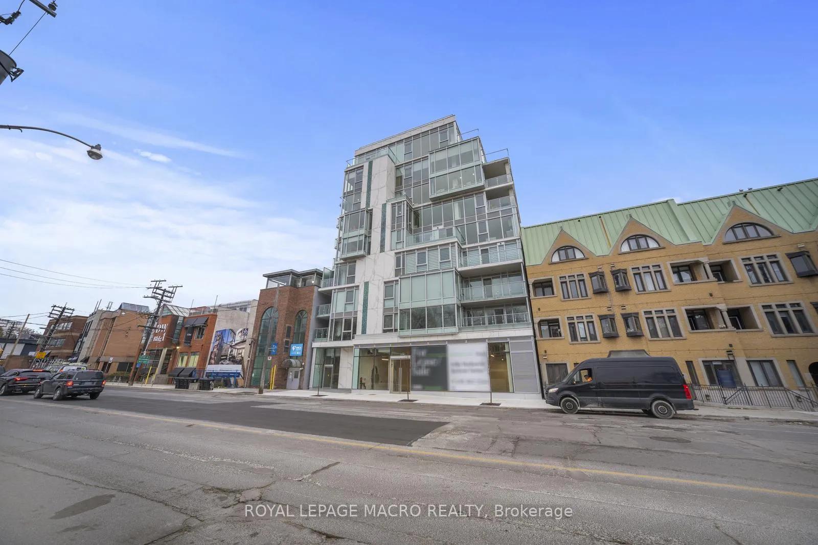 Photo 8 of Unit 403, 346 Davenport Road, Toronto, The Annex — HOMEH