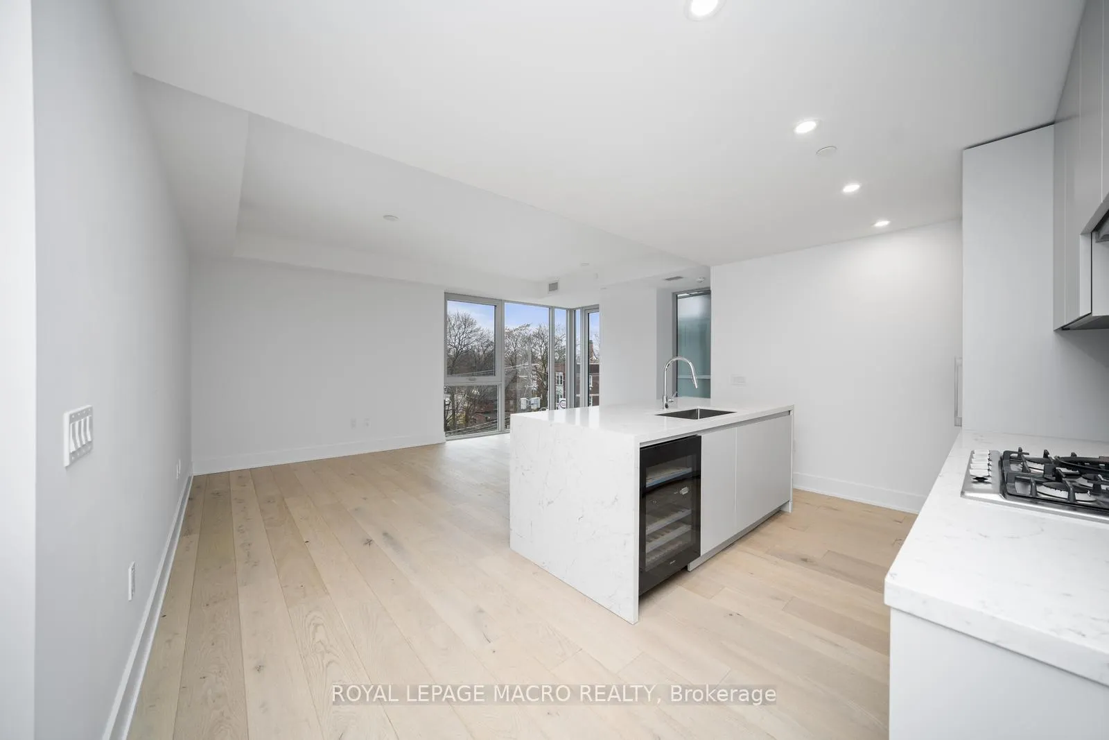 Photo 23 of Unit 403, 346 Davenport Road, Toronto, The Annex — HOMEH