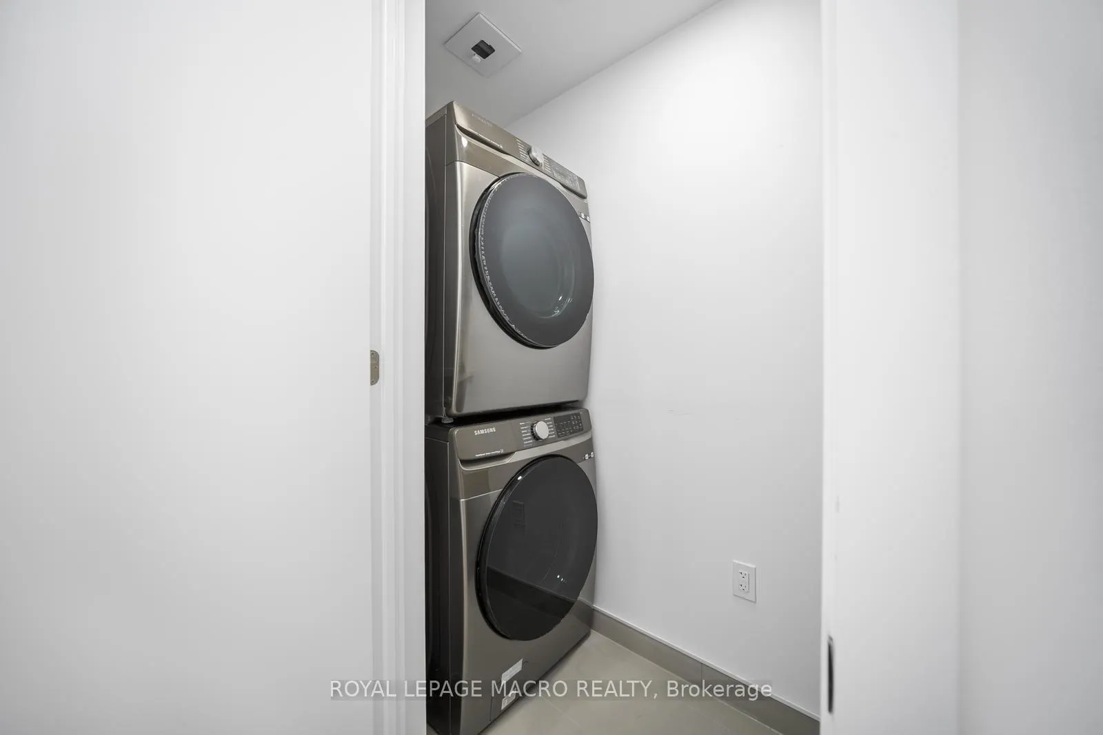 Photo 46 of Unit 403, 346 Davenport Road, Toronto, The Annex — HOMEH