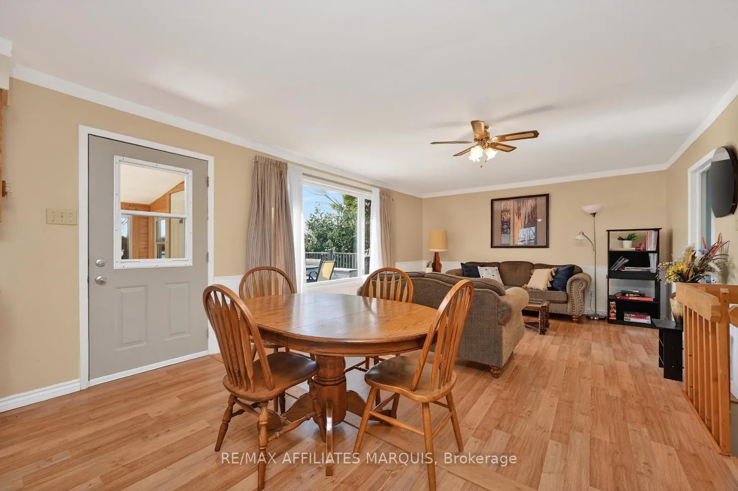 Photo 11 of 3 B5A Road, Rideau Lakes, Rideau Lakes (South Elmsley) Twp — HOMEH