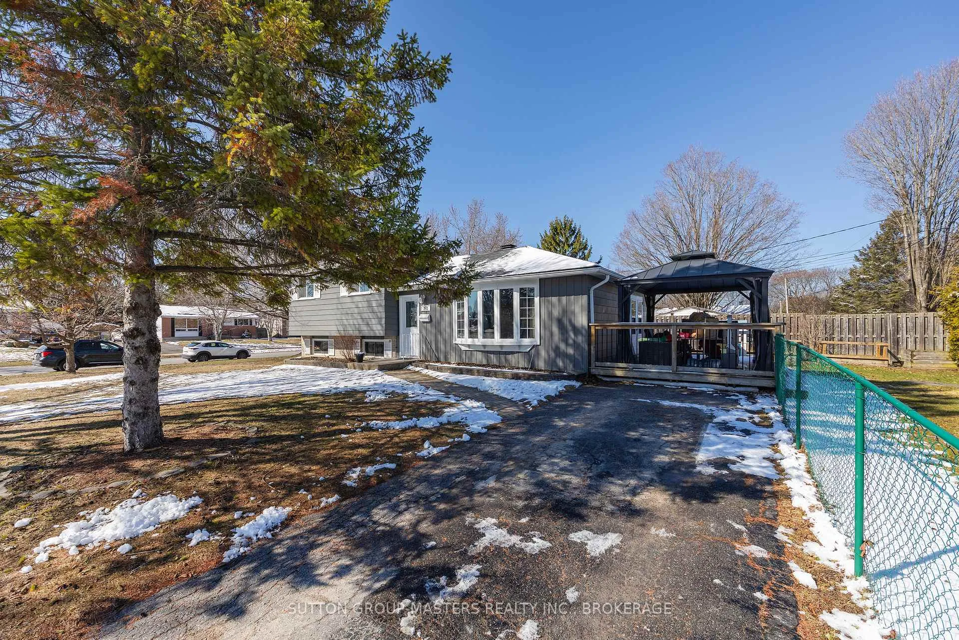 Photo 8 of 745 Louis Street, Kingston, South of Taylor-Kidd Blvd — HOMEH
