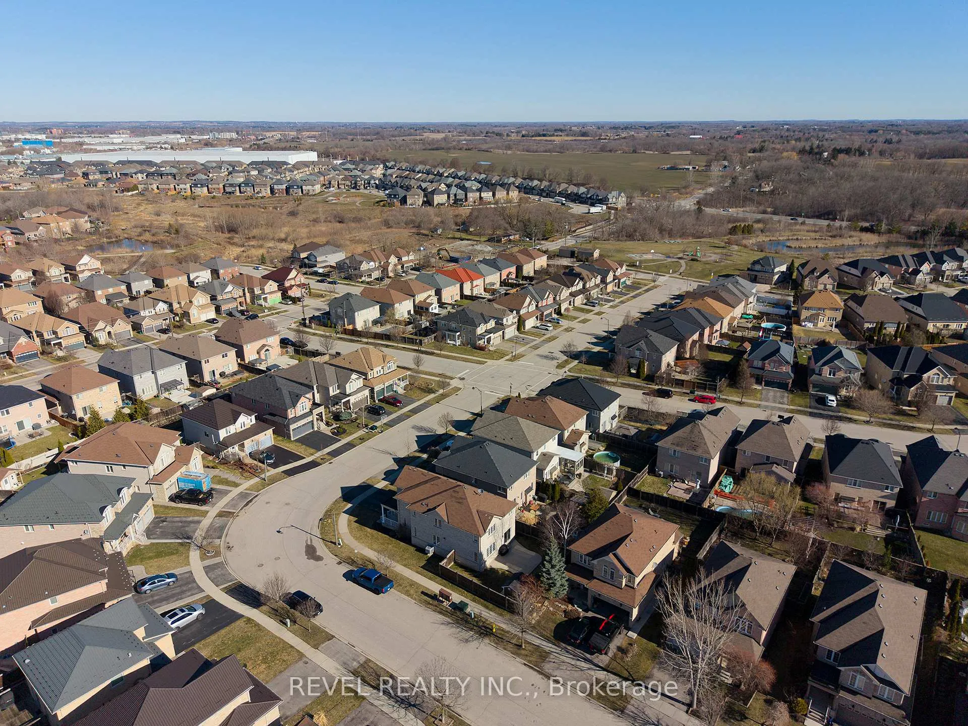 Photo 36 of 28 Barrett Avenue, Brantford — HOMEH