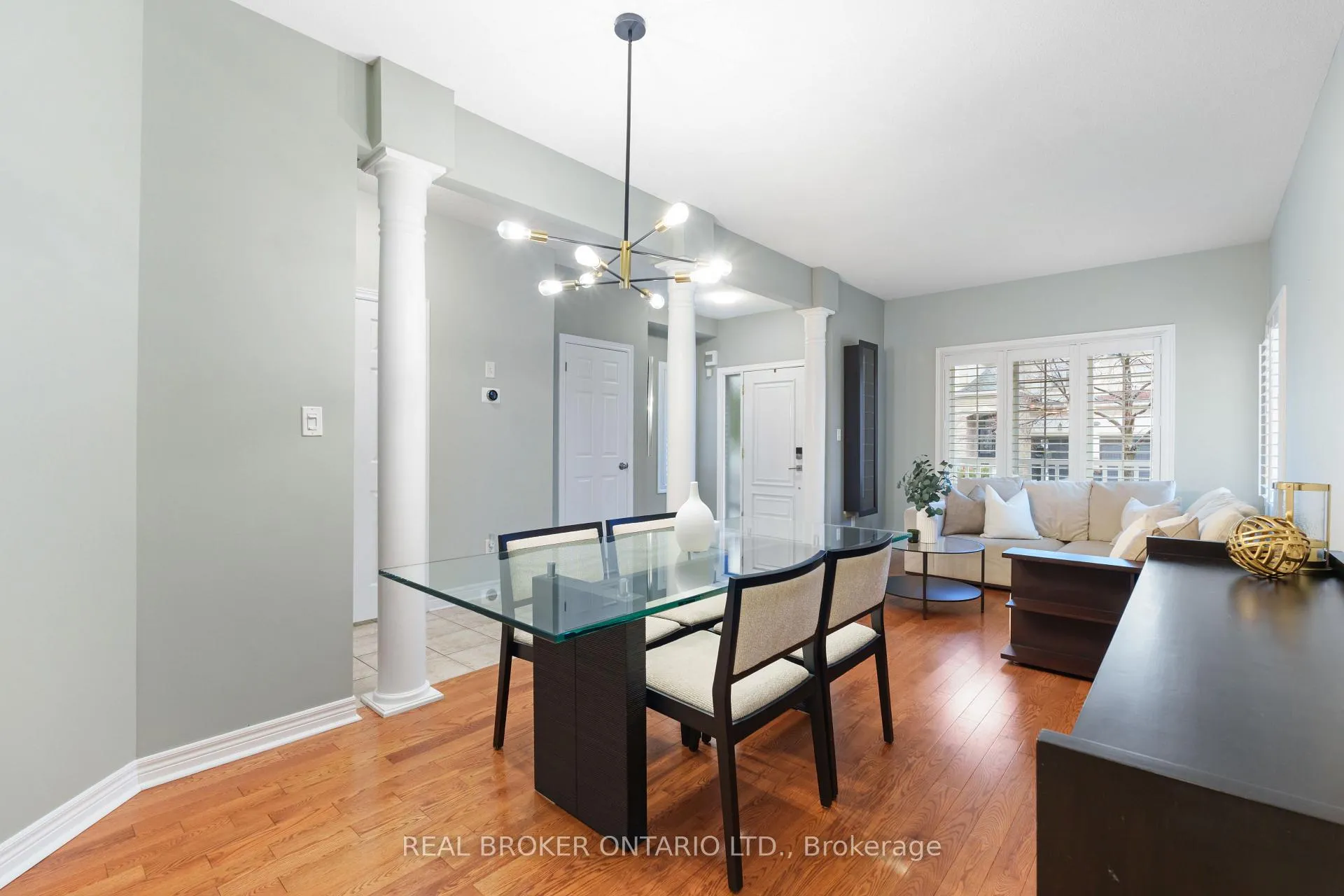 Photo 4 of 4648 Kearse Street, Burlington, Alton — HOMEH