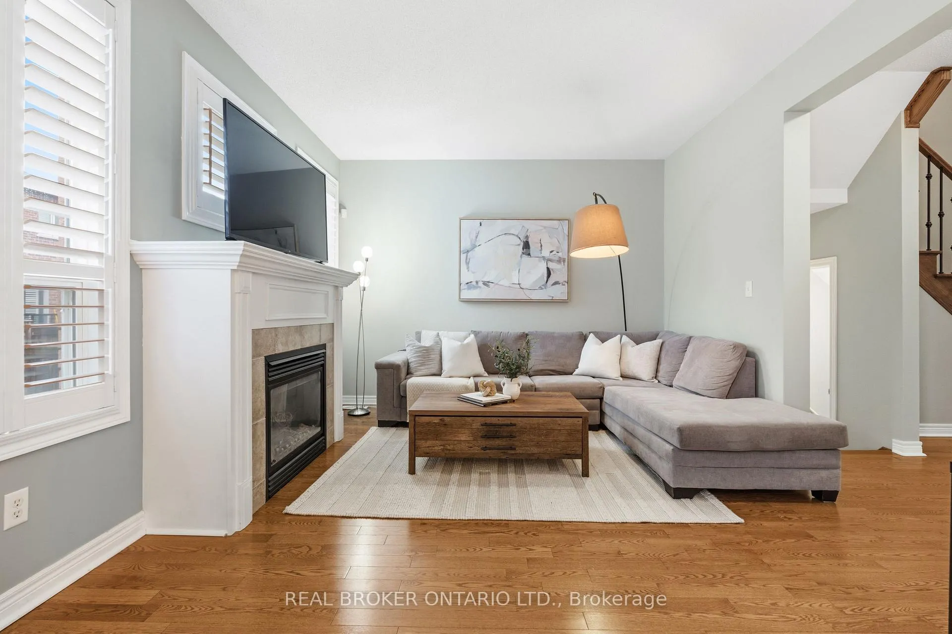Photo 6 of 4648 Kearse Street, Burlington, Alton — HOMEH