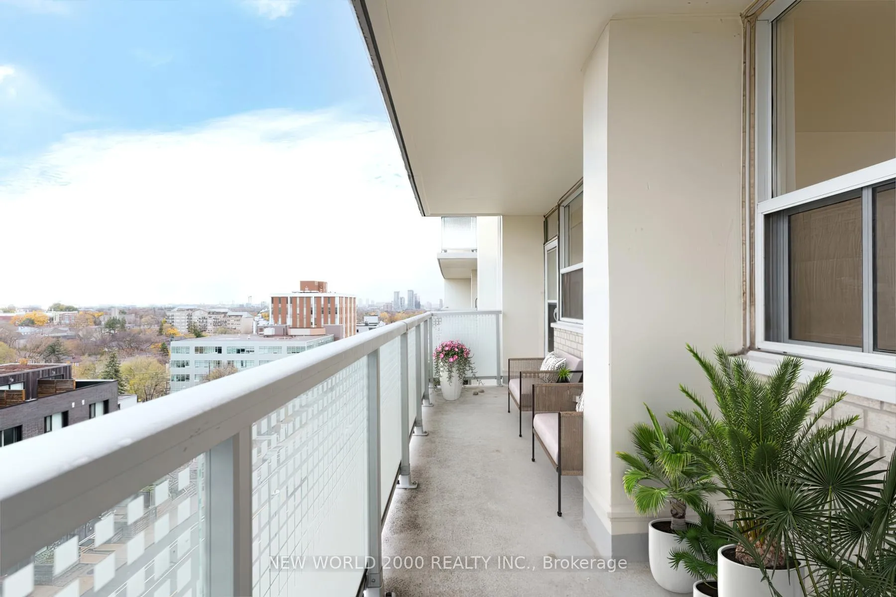 Photo 9 of Unit 204, 485 Eglinton Avenue E, Toronto, Mount Pleasant East — HOMEH